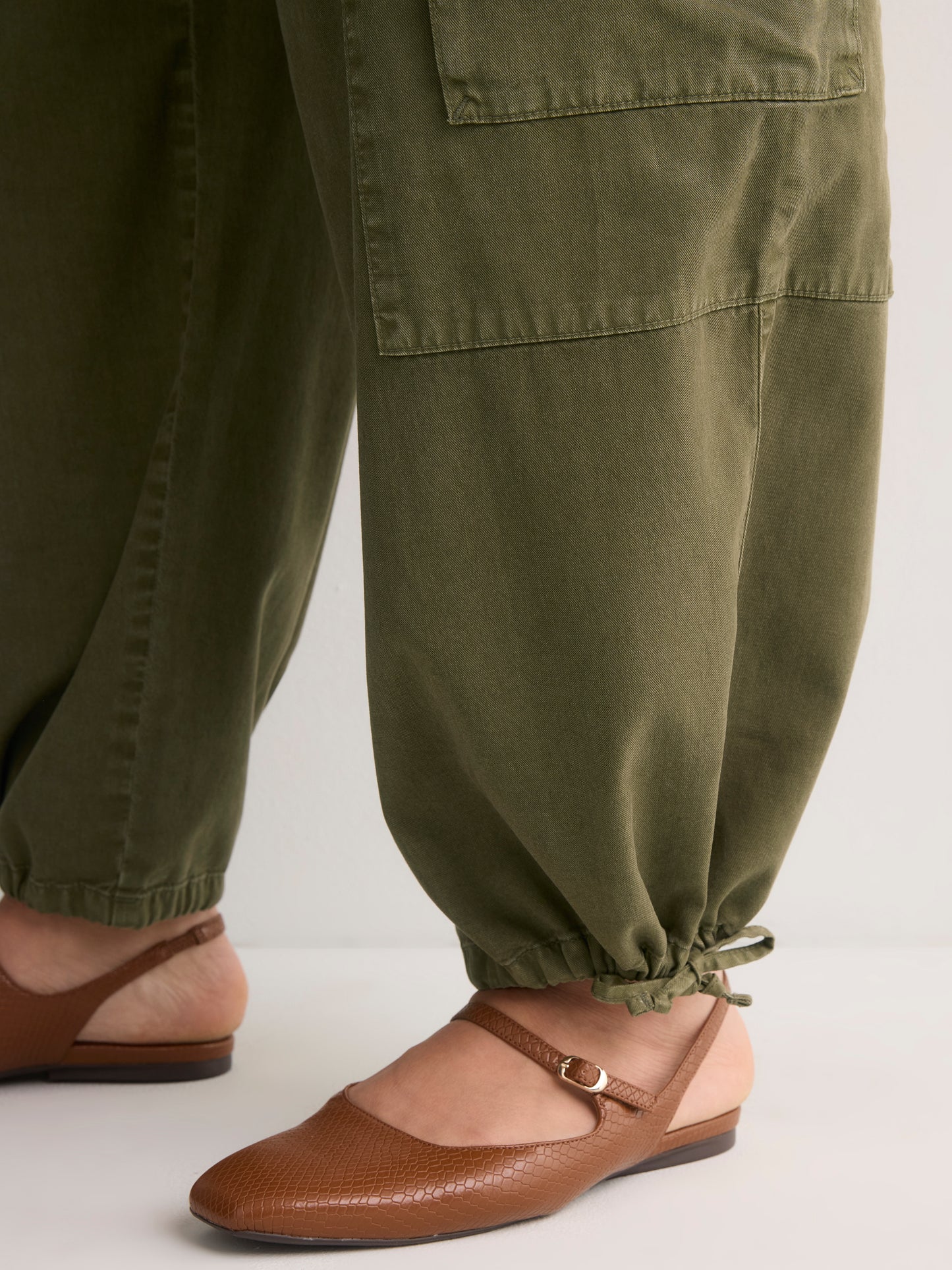 Woven Cargo Jogger Pant