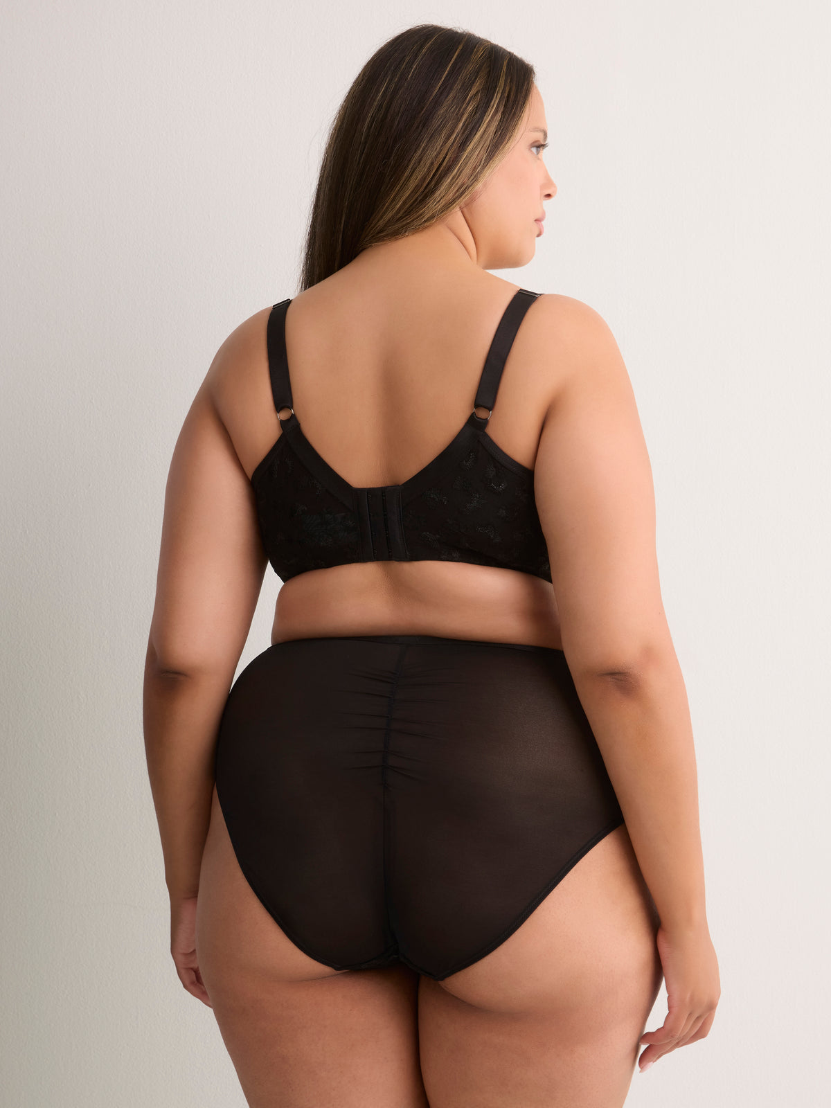 Sexy Black Unlined Plunge Bra with Cheetah Embroidery - Déesse Collection