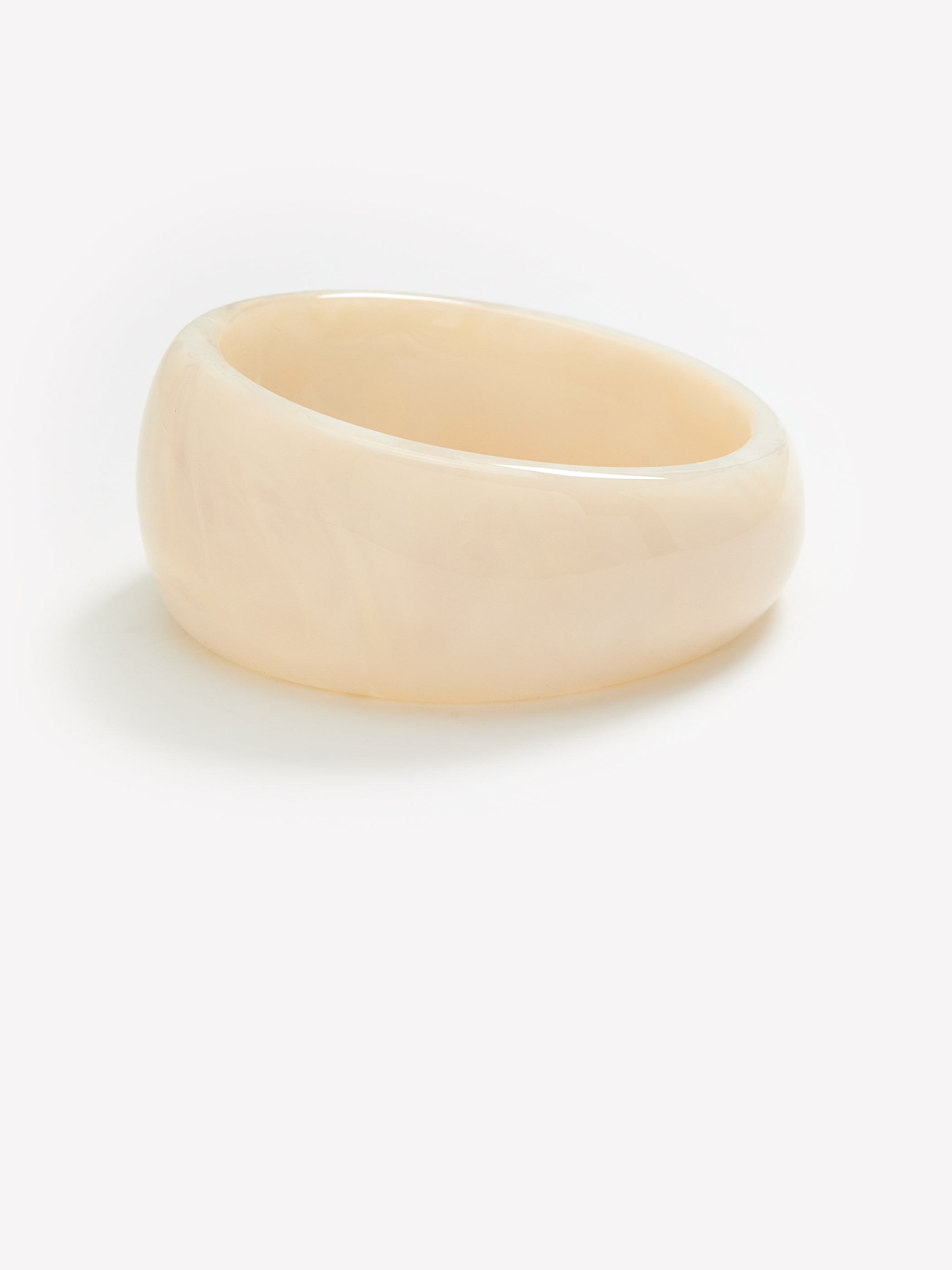 Bracelet surdimensionné