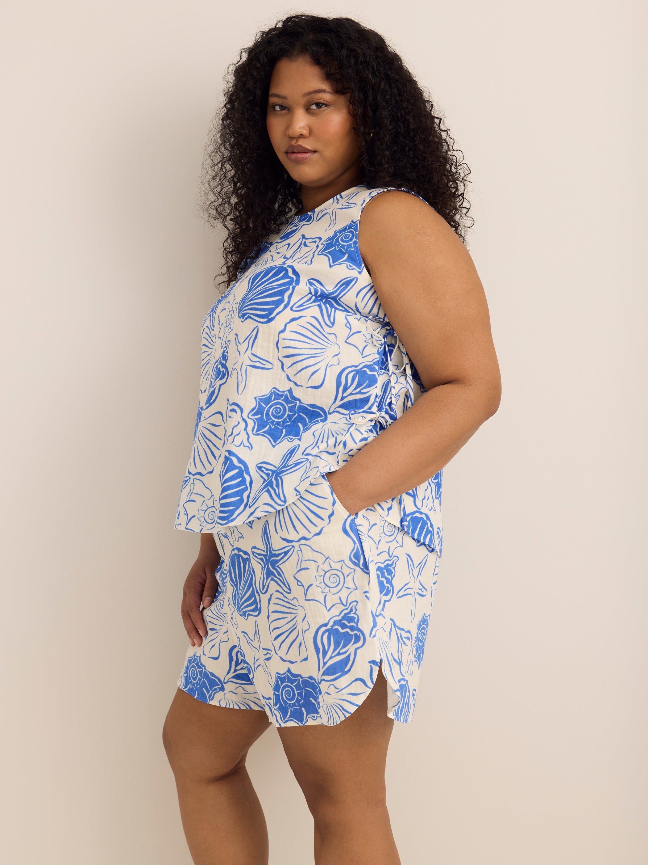 Shop Sale Bottoms, Jeans, Capris, Pants | Penningtons Canada