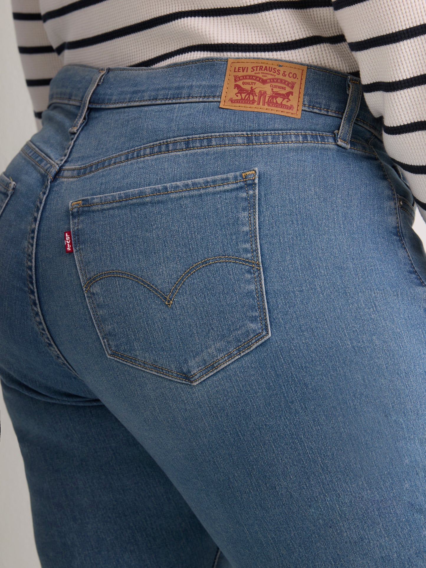 Medium Blue 315 Shaping Bootleg Jean - Levi's