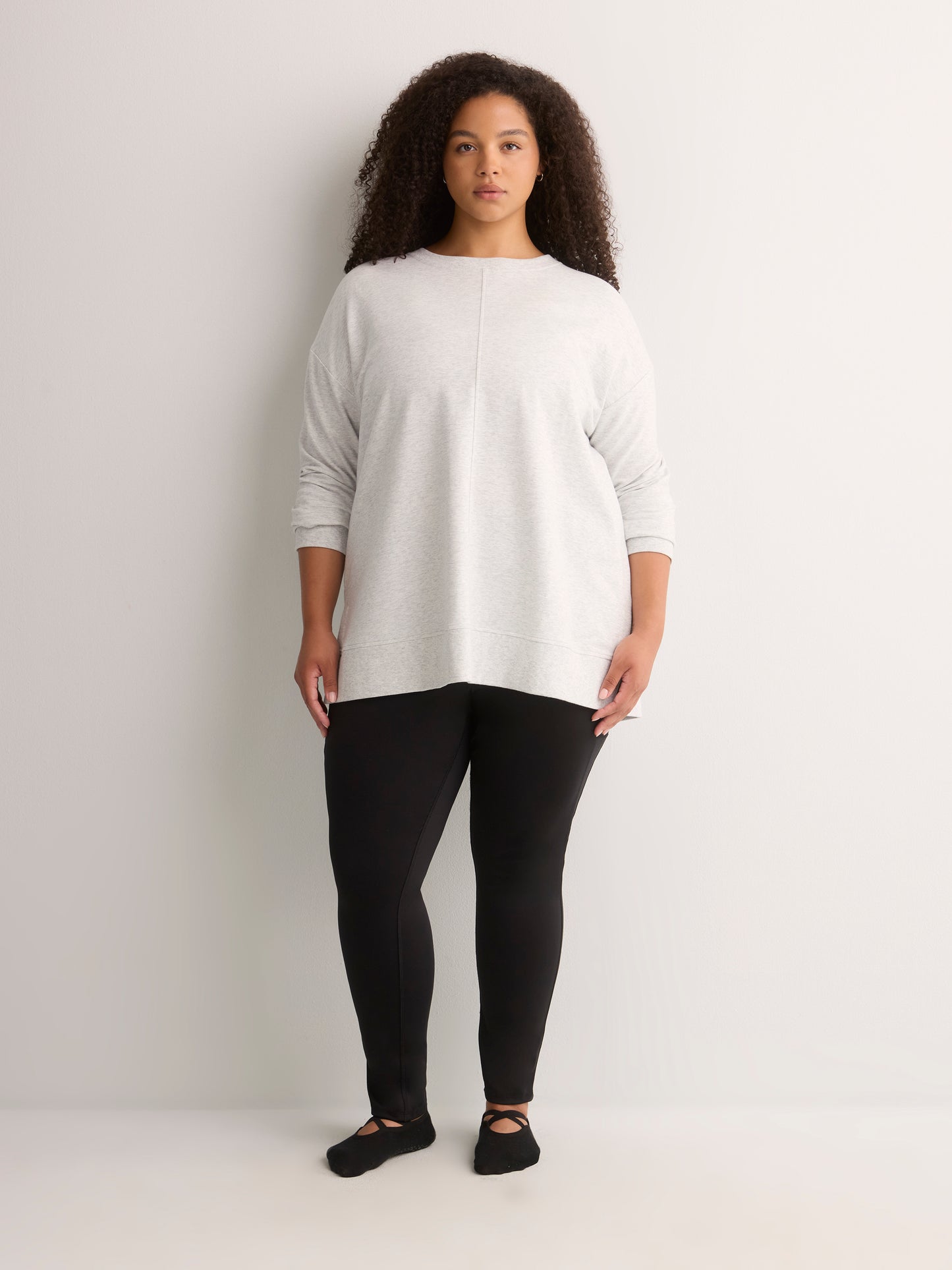 French Terry Long Sweatshirt with Fashion Cut - Active Zone