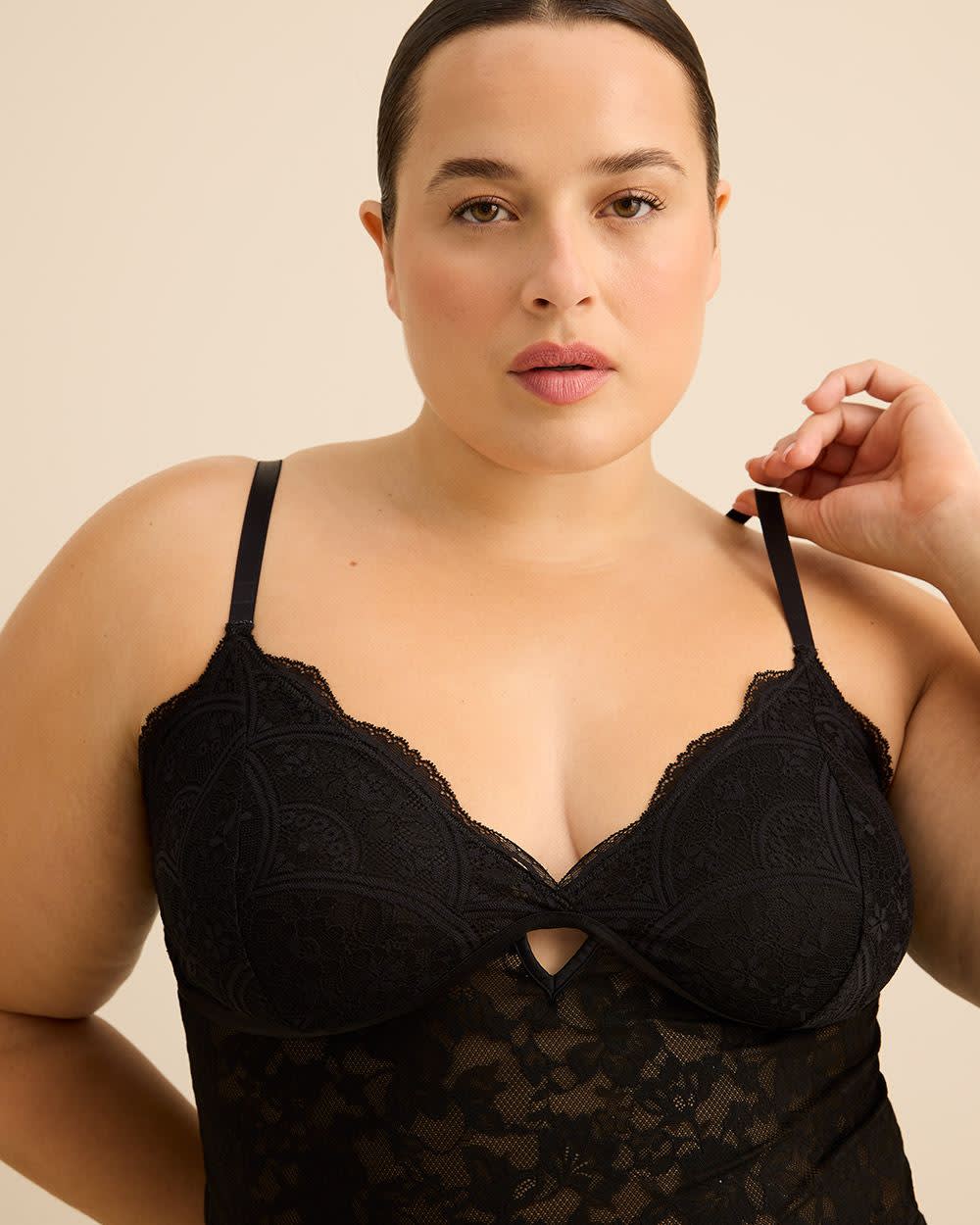 Nuisette sexy en dentelle noire - Déesse Collection