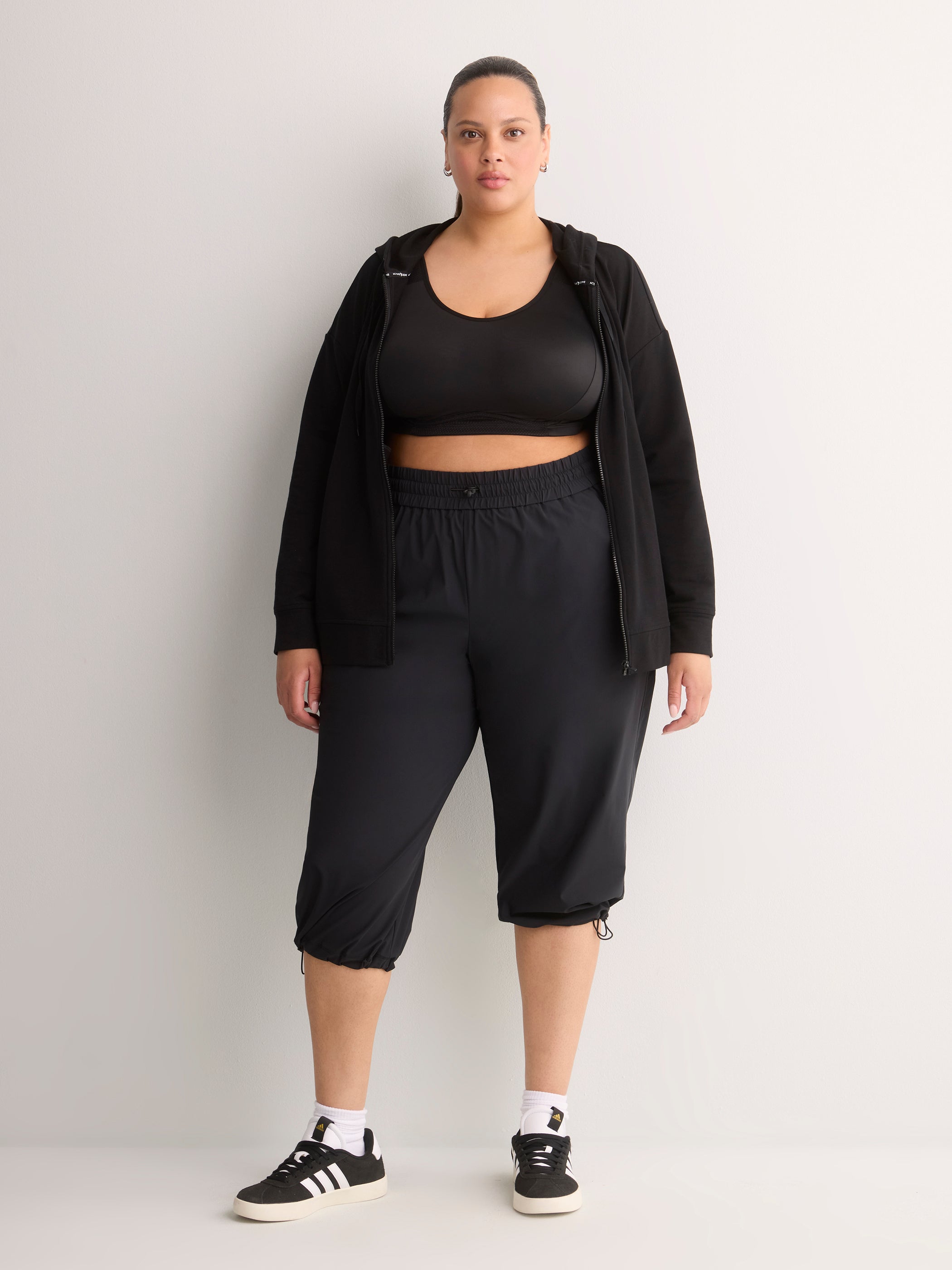 Black 4-Way Stretch Capri Jogger Pant - Active Zone