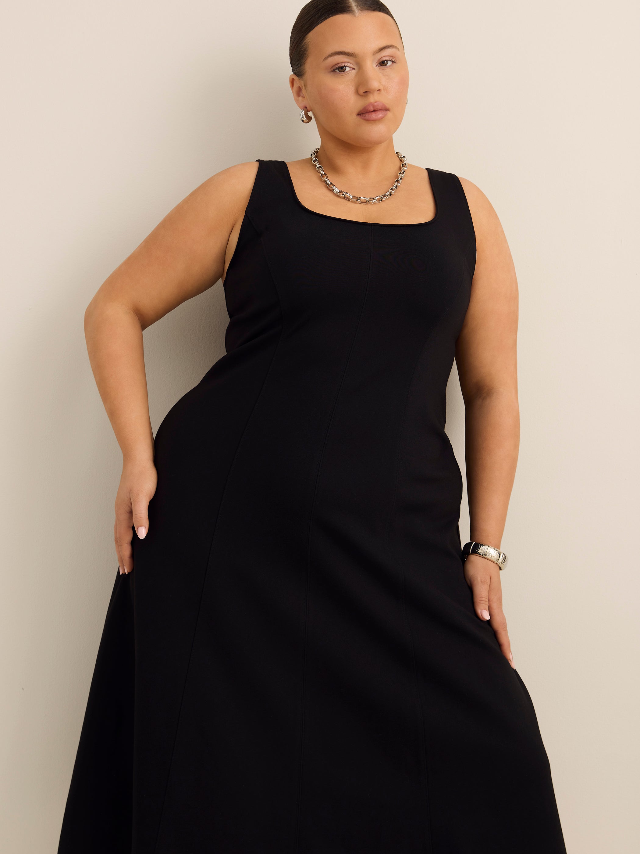 Robe midi sans manches avec encolure carrée - Addition Elle