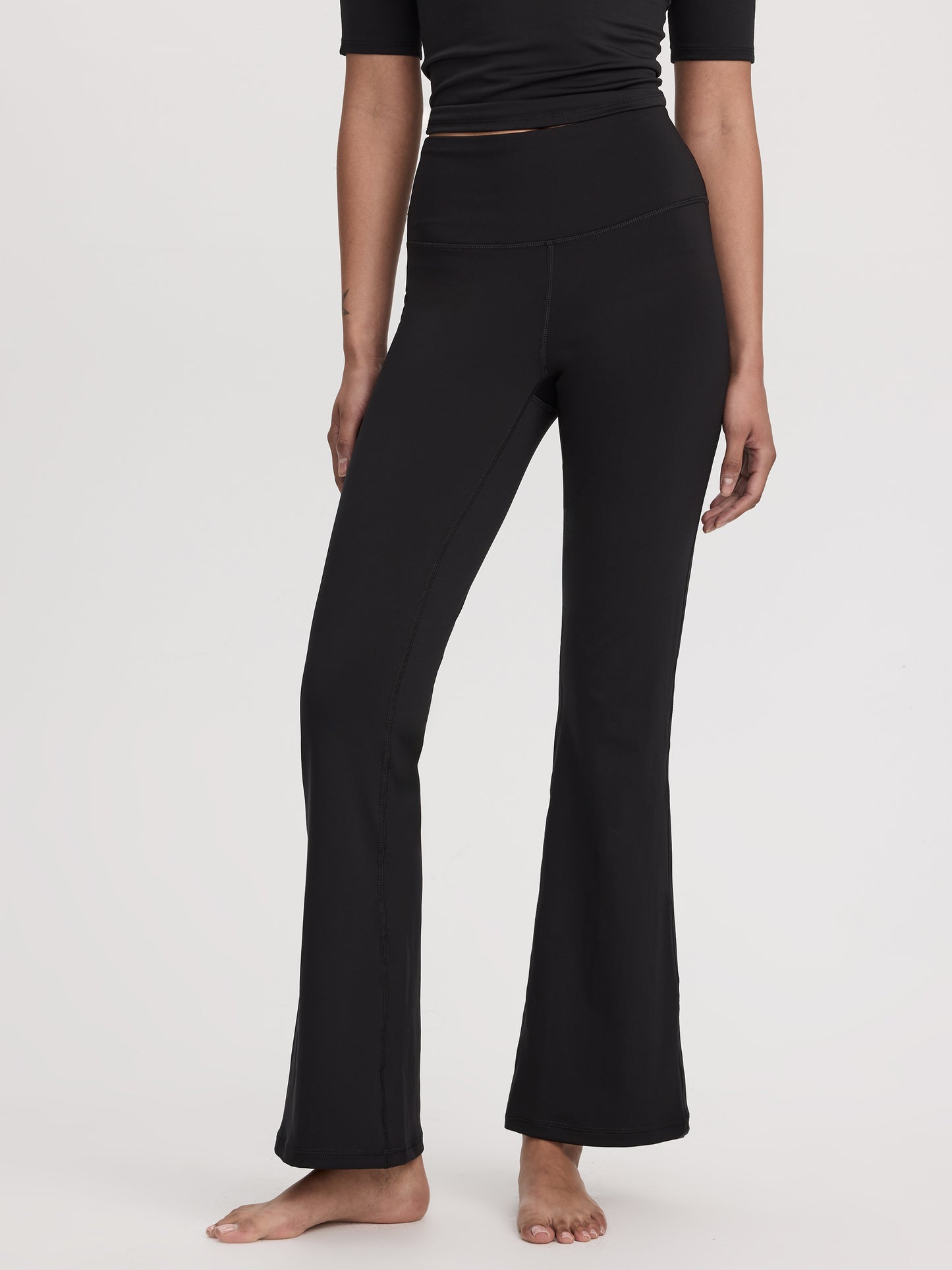 Flare-Leg Pant - PULSE (R) Hyba