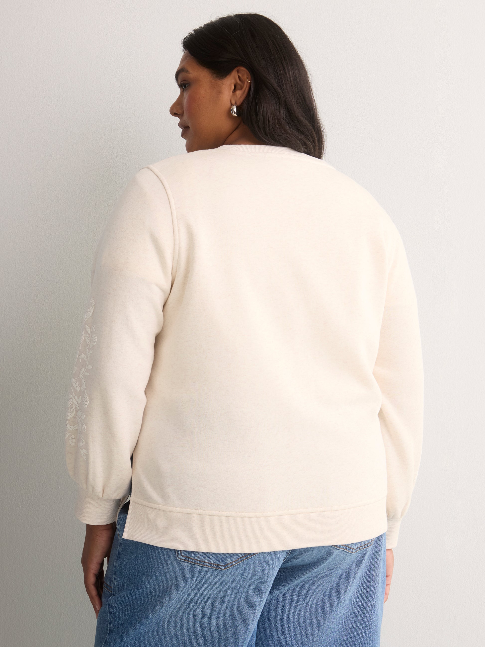 Loose Crew-Neck Fleece Sweatshirt with Long Balloon Sleeves