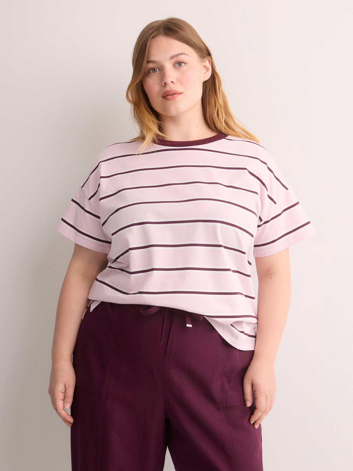 Boxy-Fit Printed Short-Sleeve Crew-Neck T-Shirt