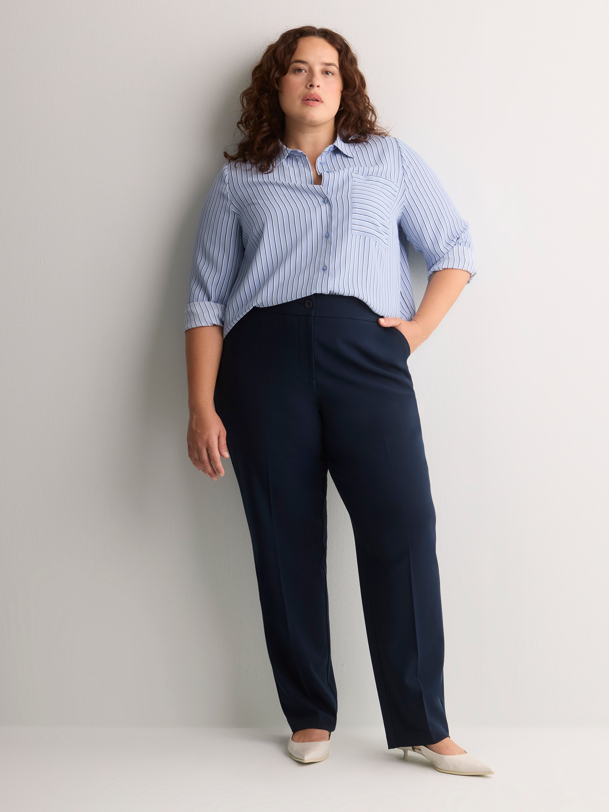 Navy Curvy Straight-Leg Savvy II Pant
