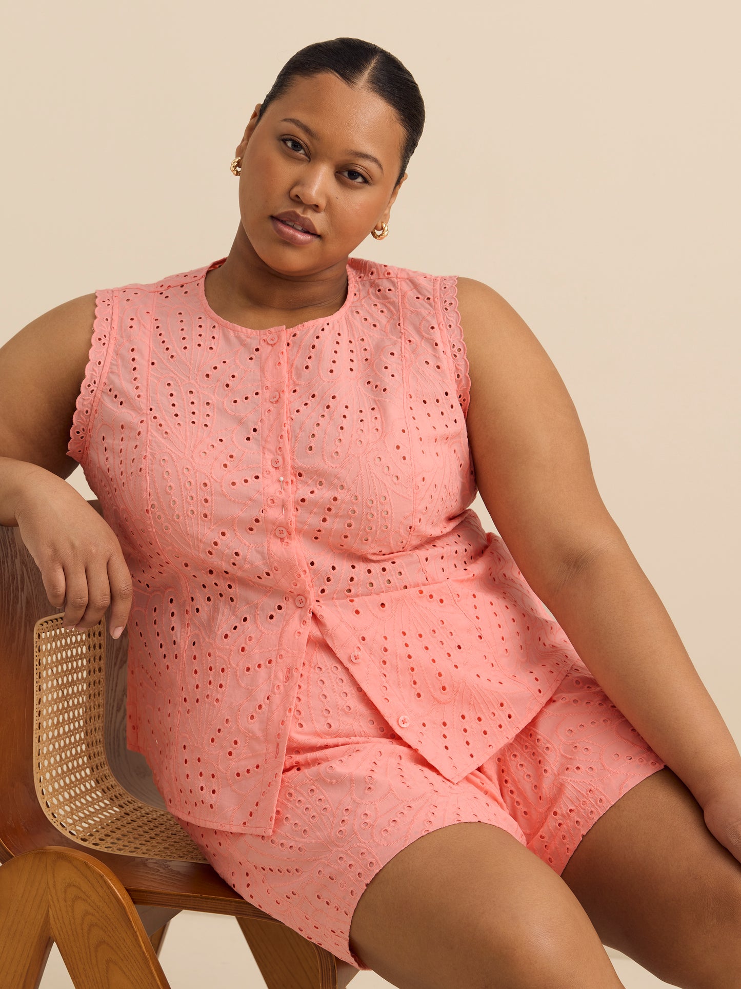 Peach Sleeveless Buttoned Down Eyelet Blouse