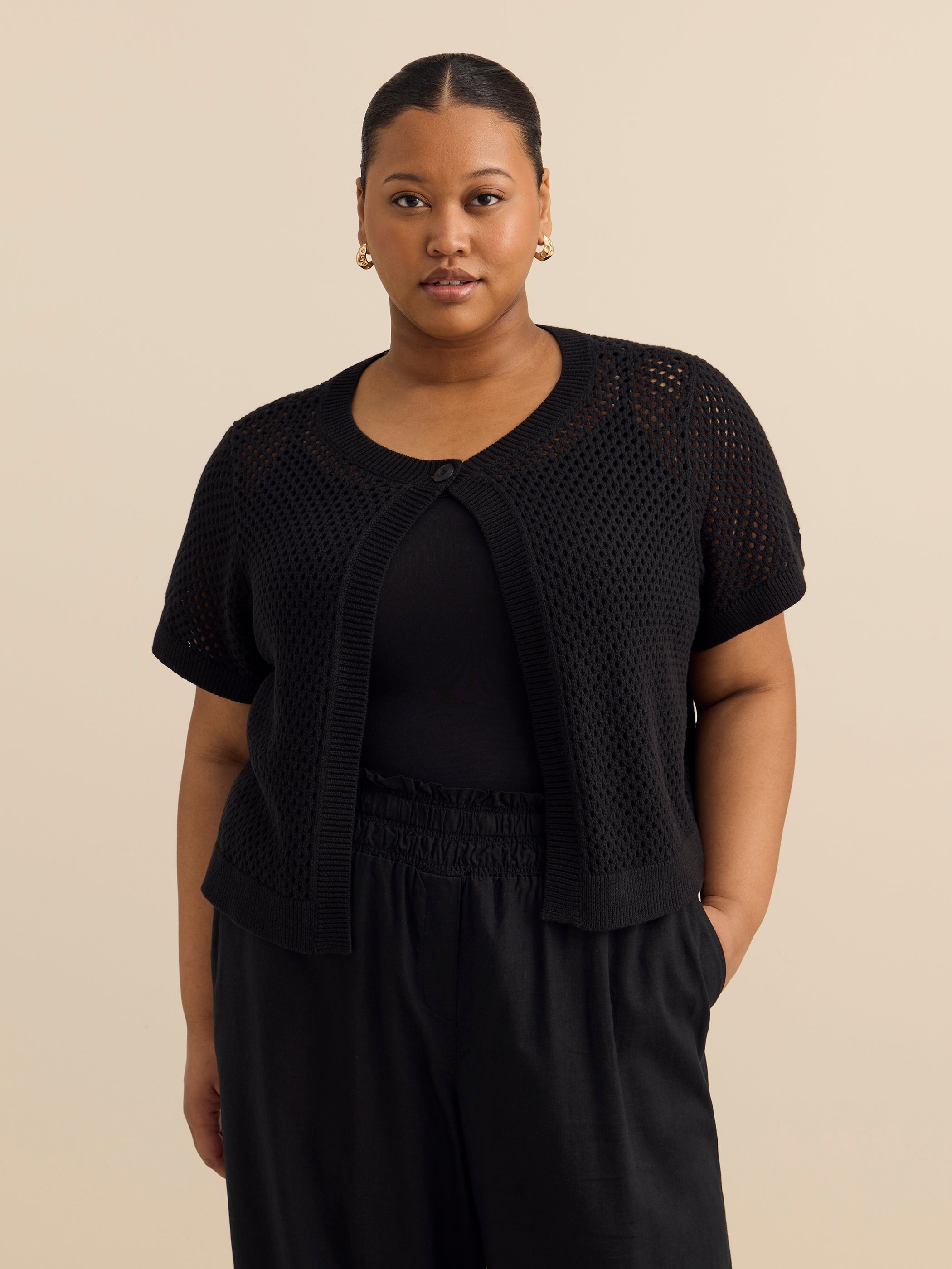 Black Short-Sleeve Cropped Cardigan