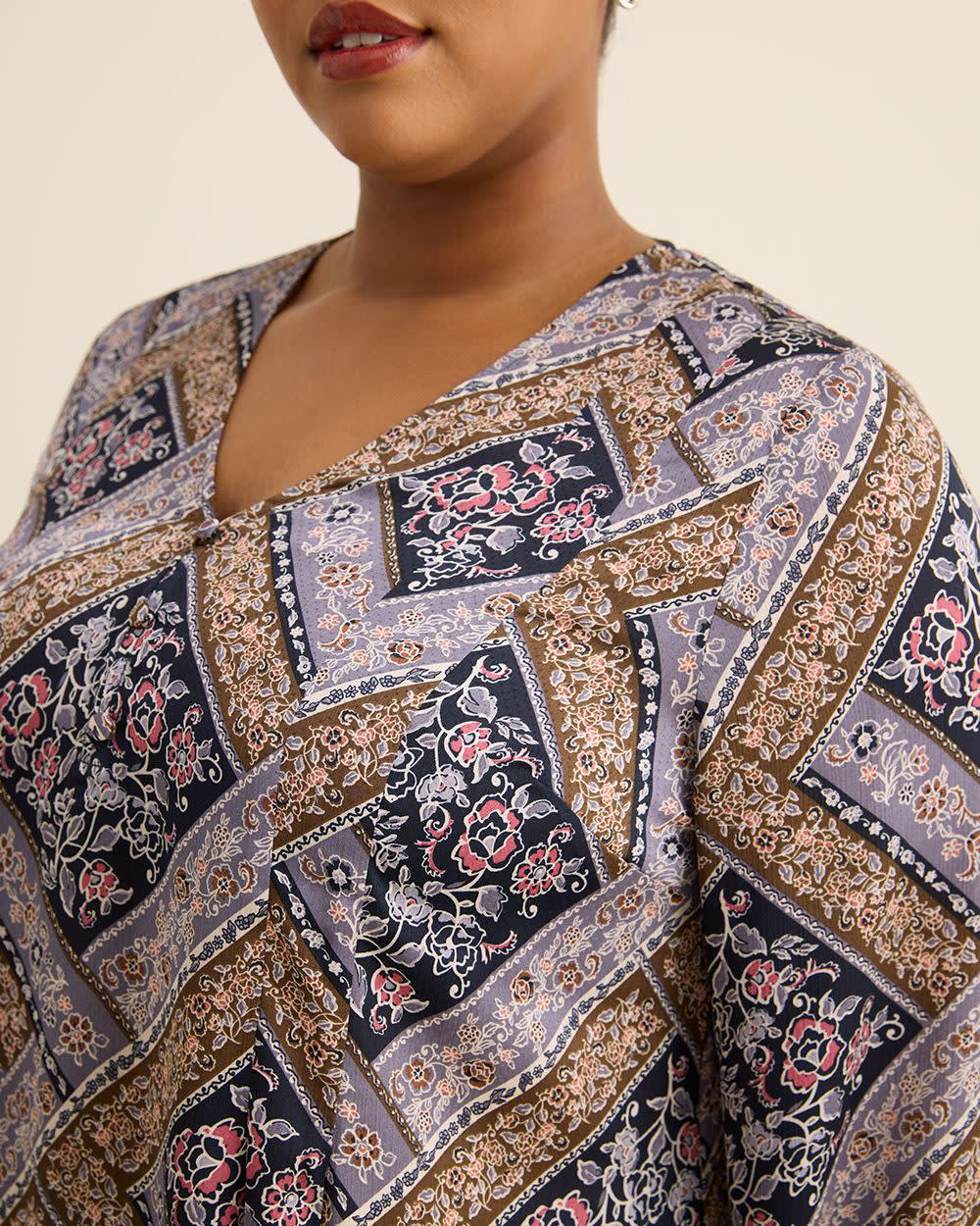 Blouse plissée évasée à manches longues avec motif courtepointe