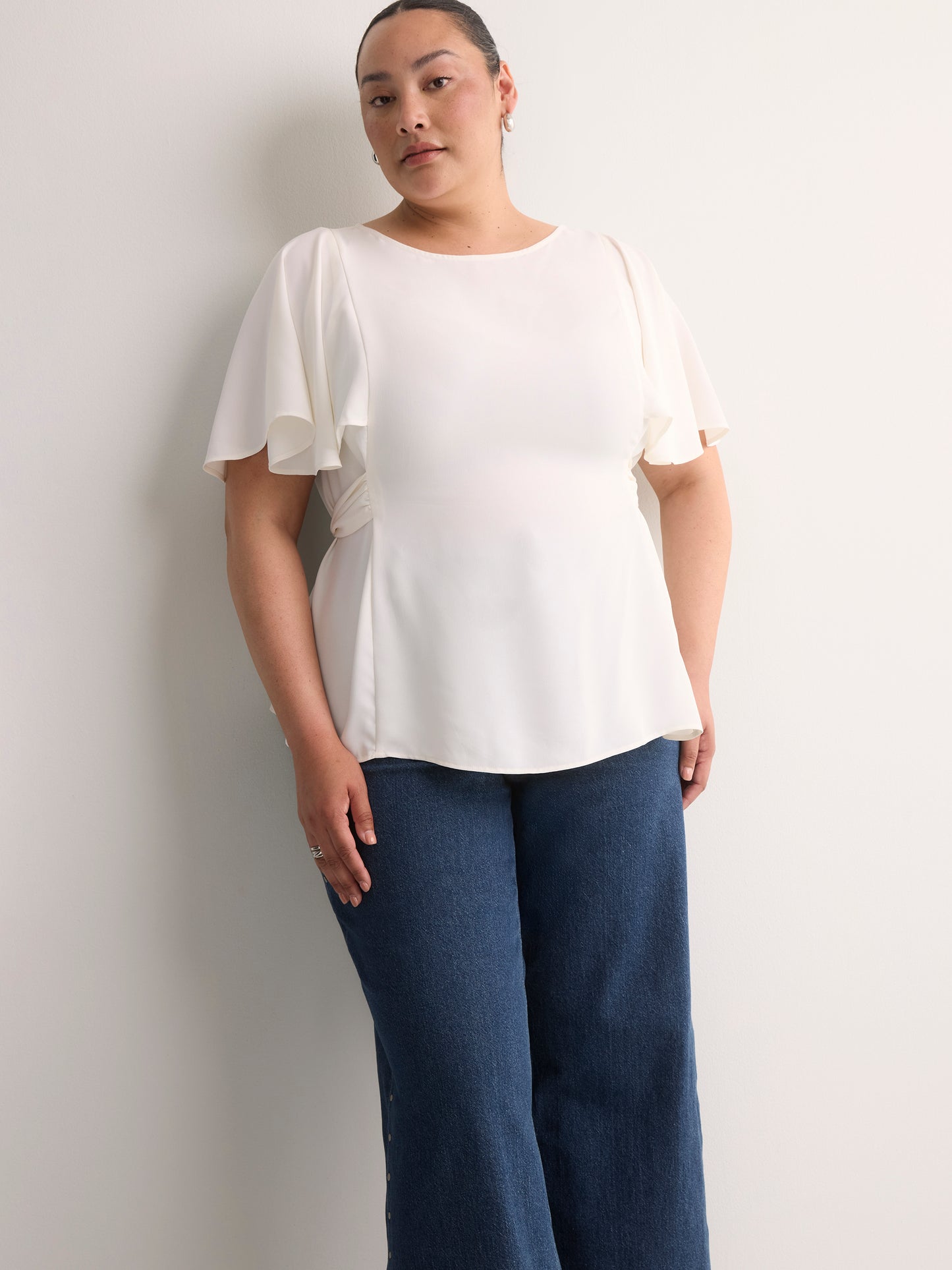 Classic-Fit High-Rise Wide-Leg Studded Denim Pant - d/C jeans
