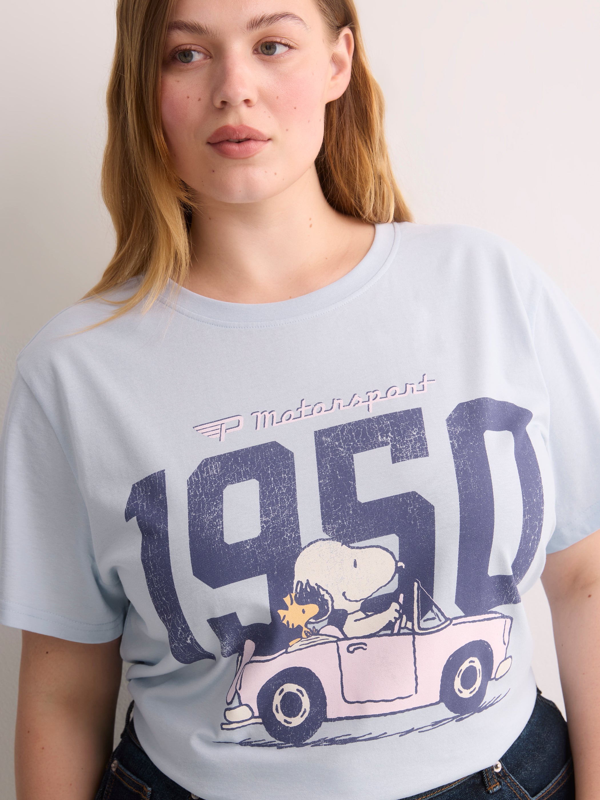 Blue Short-Sleeve Crew-Neck Tee with Snoopy Print