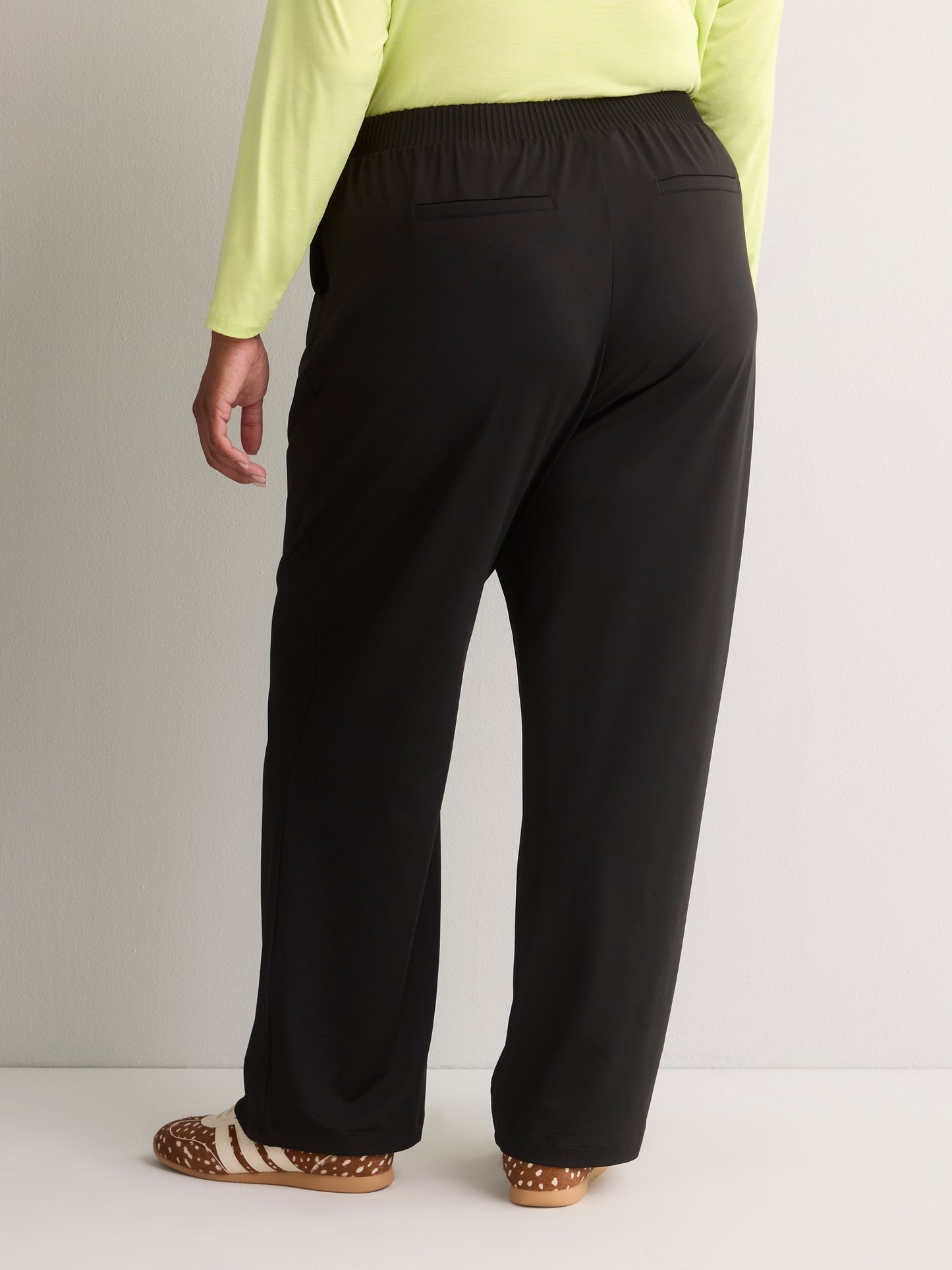 Black Hybrid Straight Pull-On Pant - Active Zone