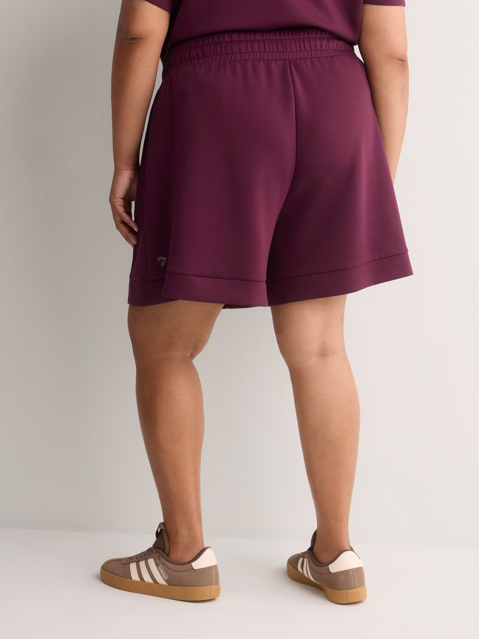 Responsible, Lightweight Scuba Knit Bermuda Short - Active Zone
