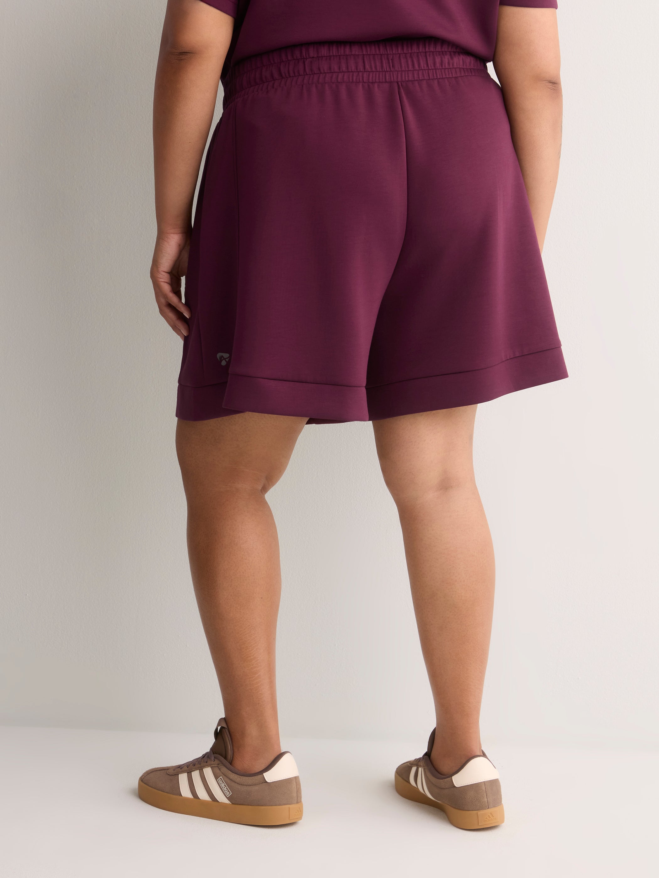 Responsible, Lightweight Scuba Knit Bermuda Short - Active Zone