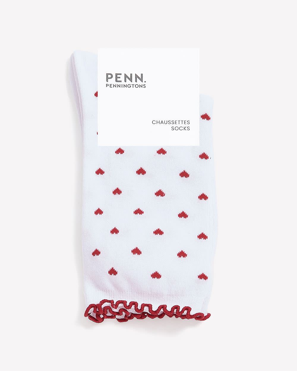 Chaussettes blanches avec rebords ondulés et motif de coeur