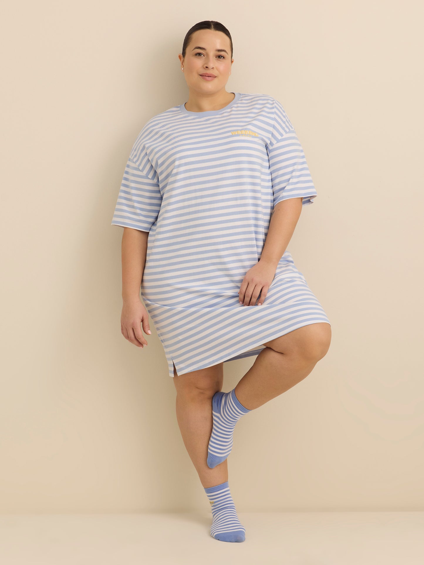 Robe de nuit à rayures et manches courtes - ti Voglio