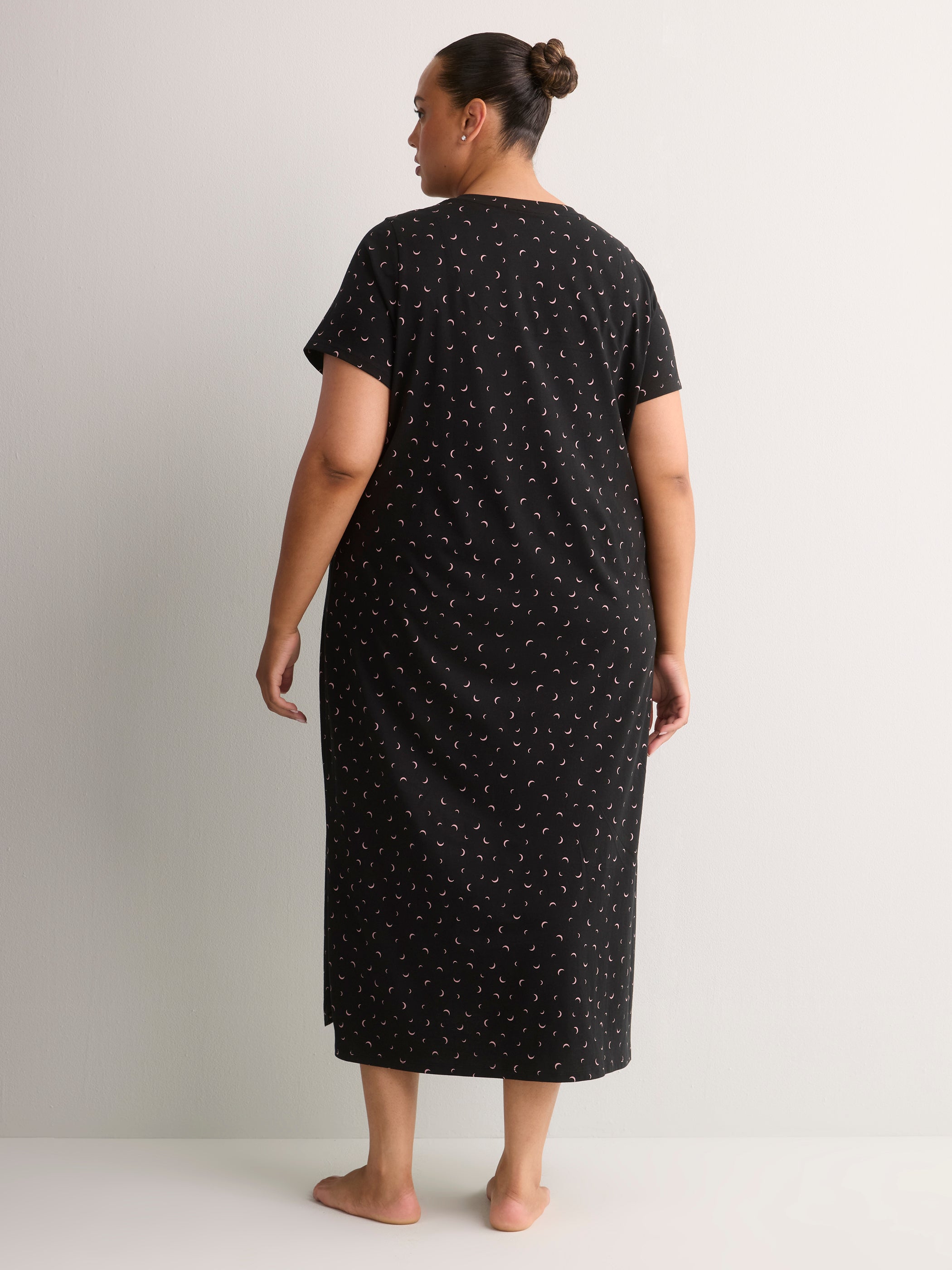Printed Long Short-Sleeve Sleepshirt - tiVOGLIO