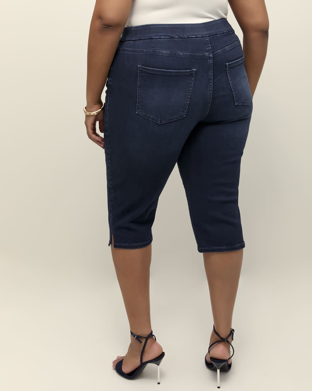 Savvy-Fit Denim Capri - d/C Jeans