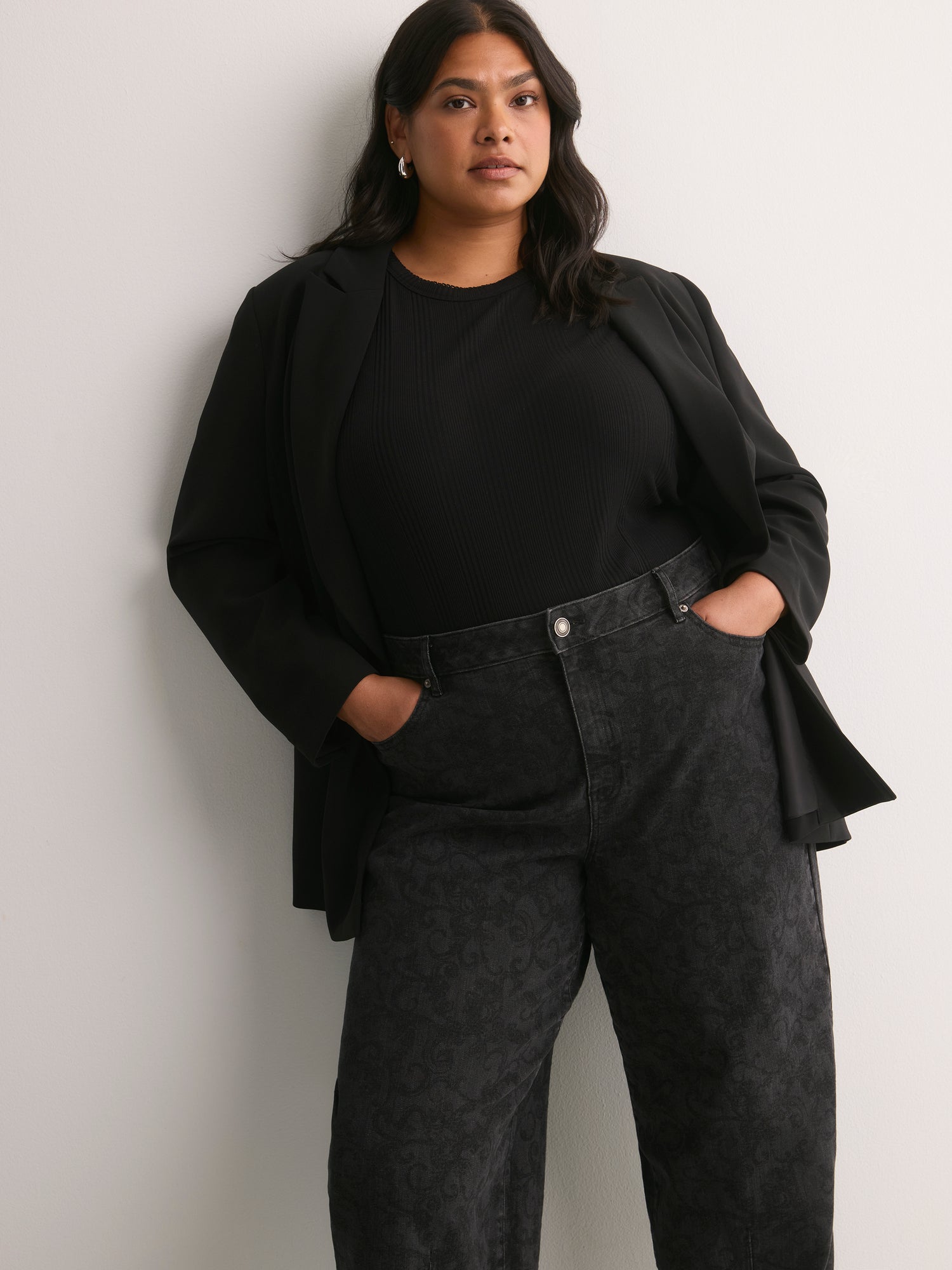 Printed Black High-Rise Barrel Jeans - d/C jeans