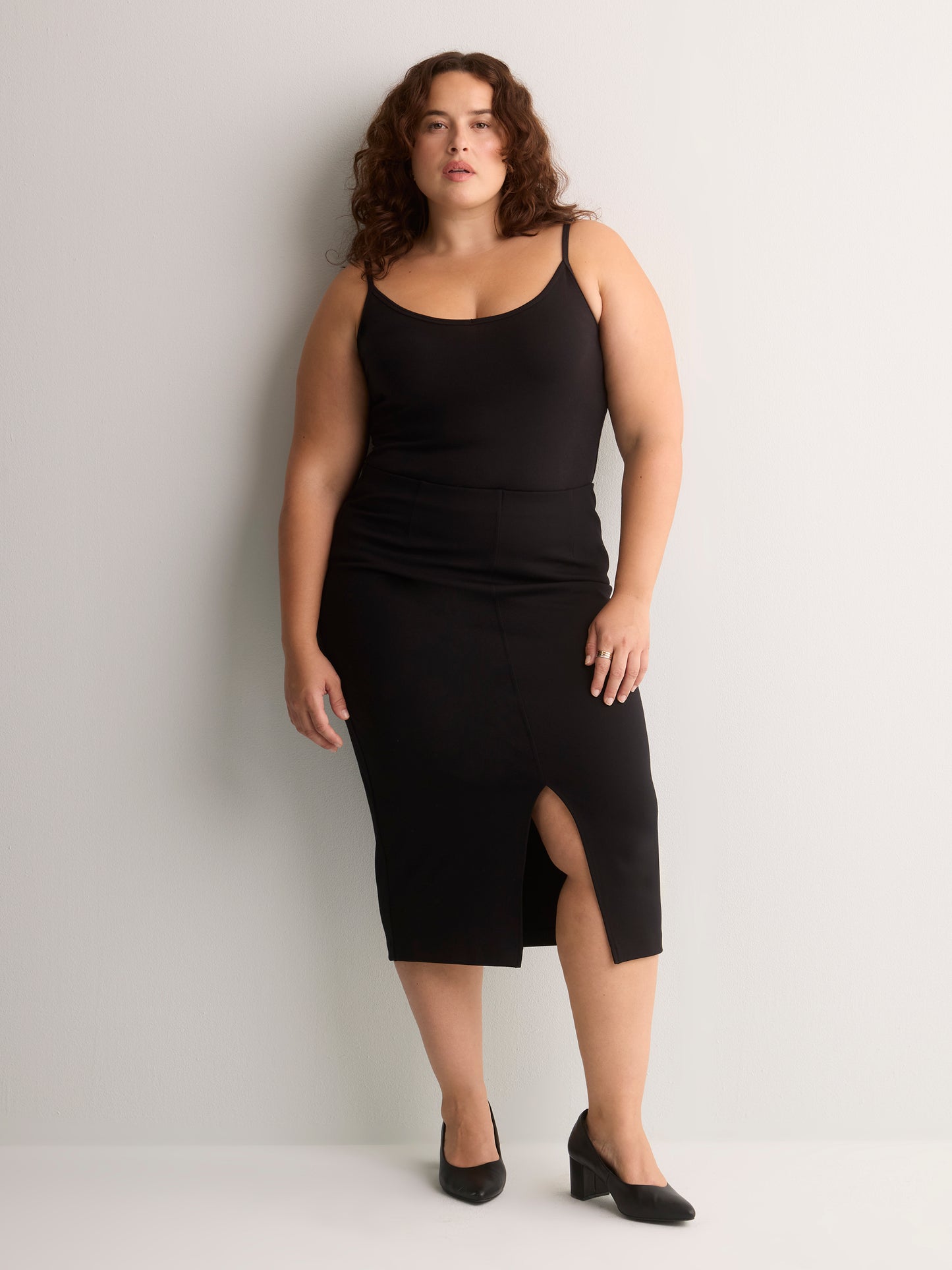 Solid Fitted Cami With Adjustable Straps - PENN. Essentials