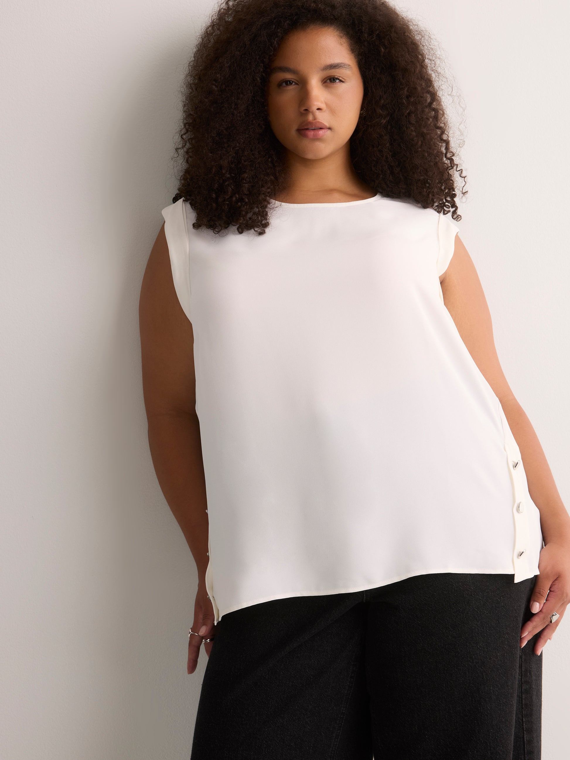 Responsible, Straight Extended-Sleeve Silky Blouse with Decorative Buttons