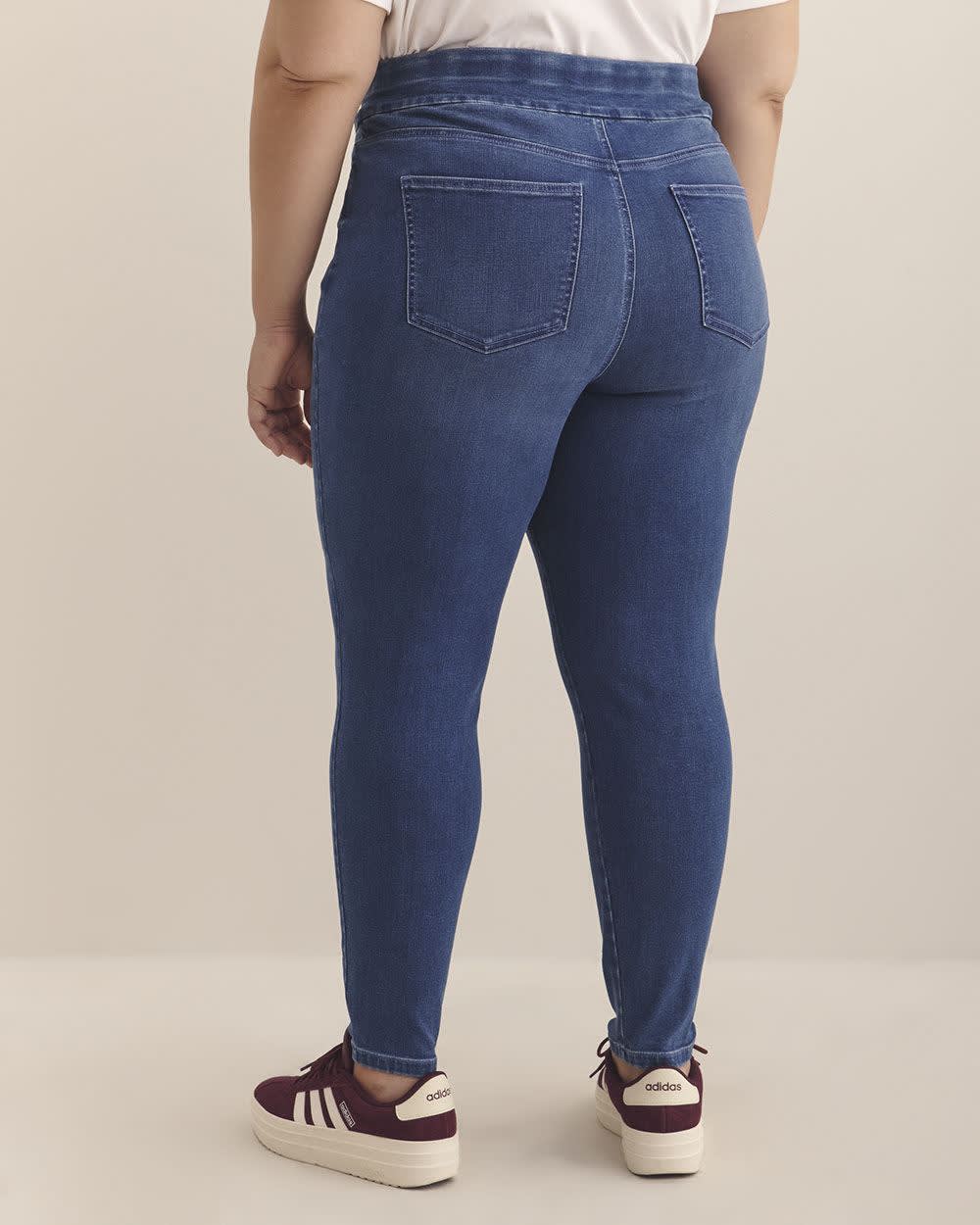 Savvy Fit Pull-On Skinny Jeans - d/C Jeans