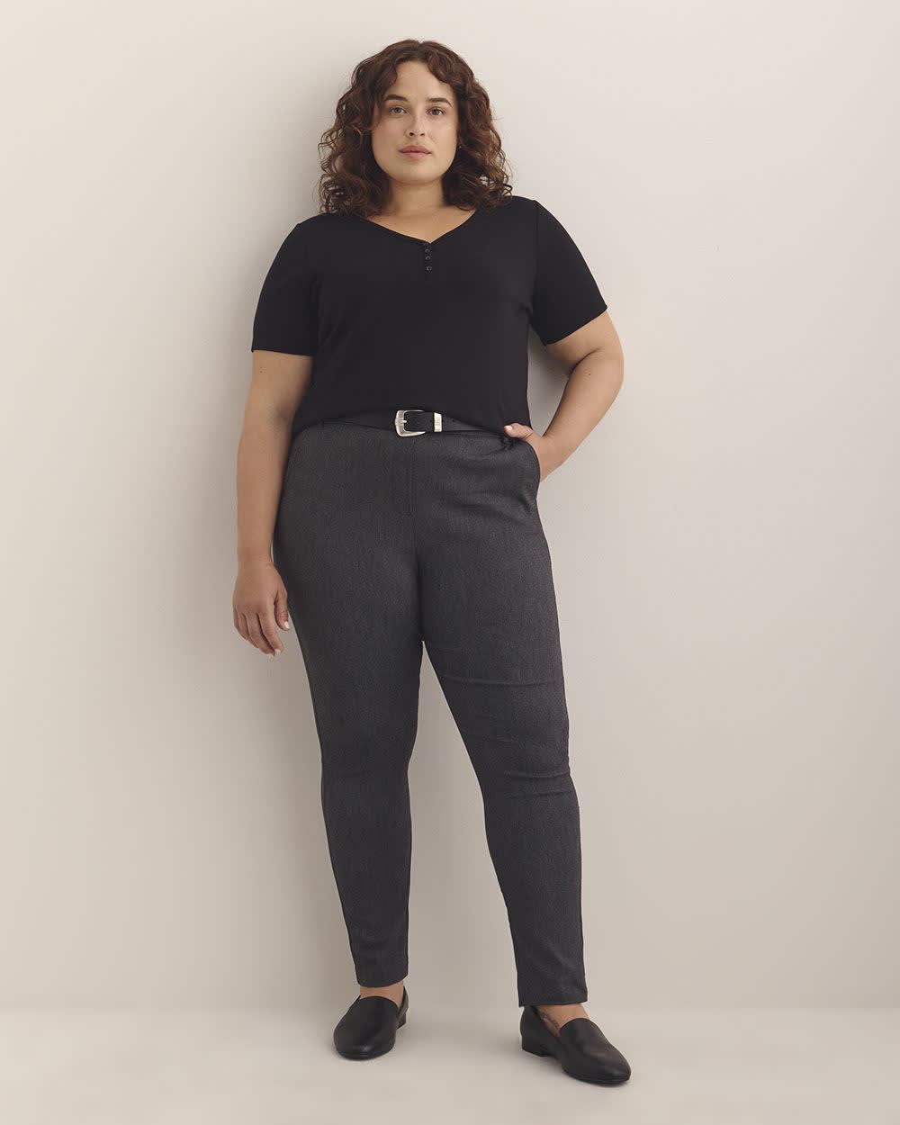 Petite, Grey Skinny-Leg Savvy Pant - PENN. Essentials