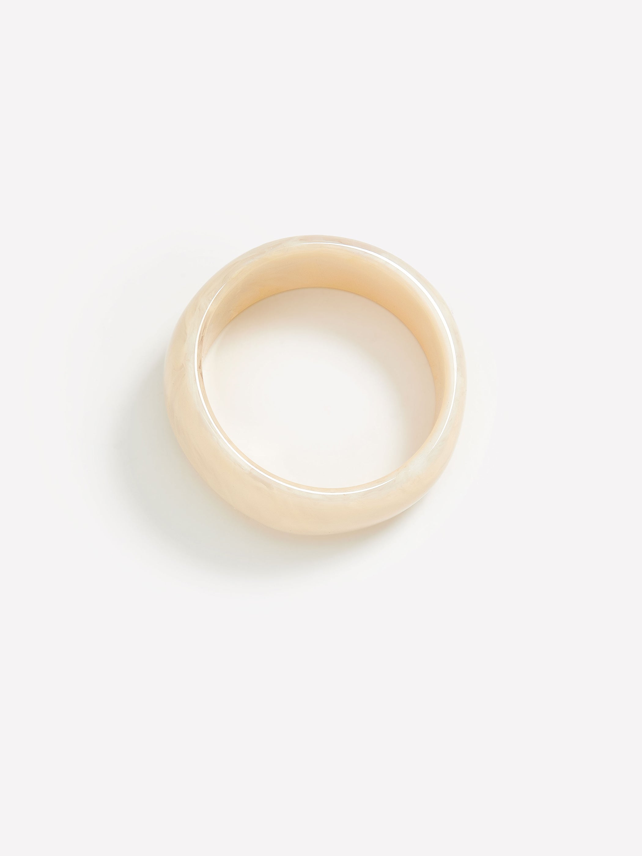 Bracelet surdimensionné