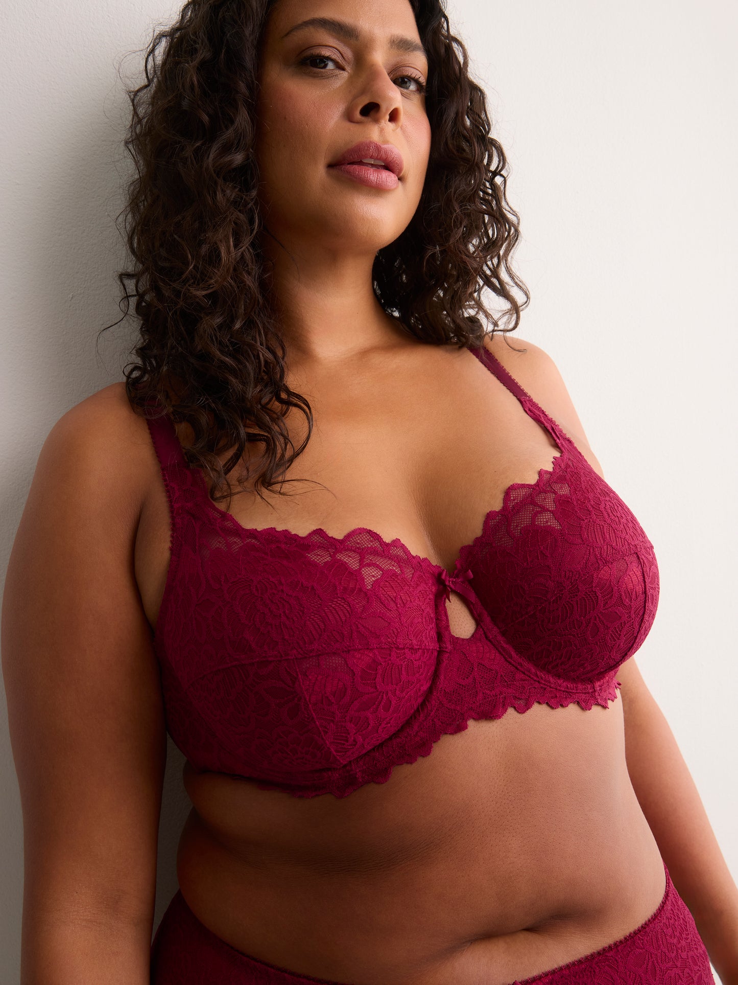 Red Lace Unlined T-Cup Underwire Bra - Déesse