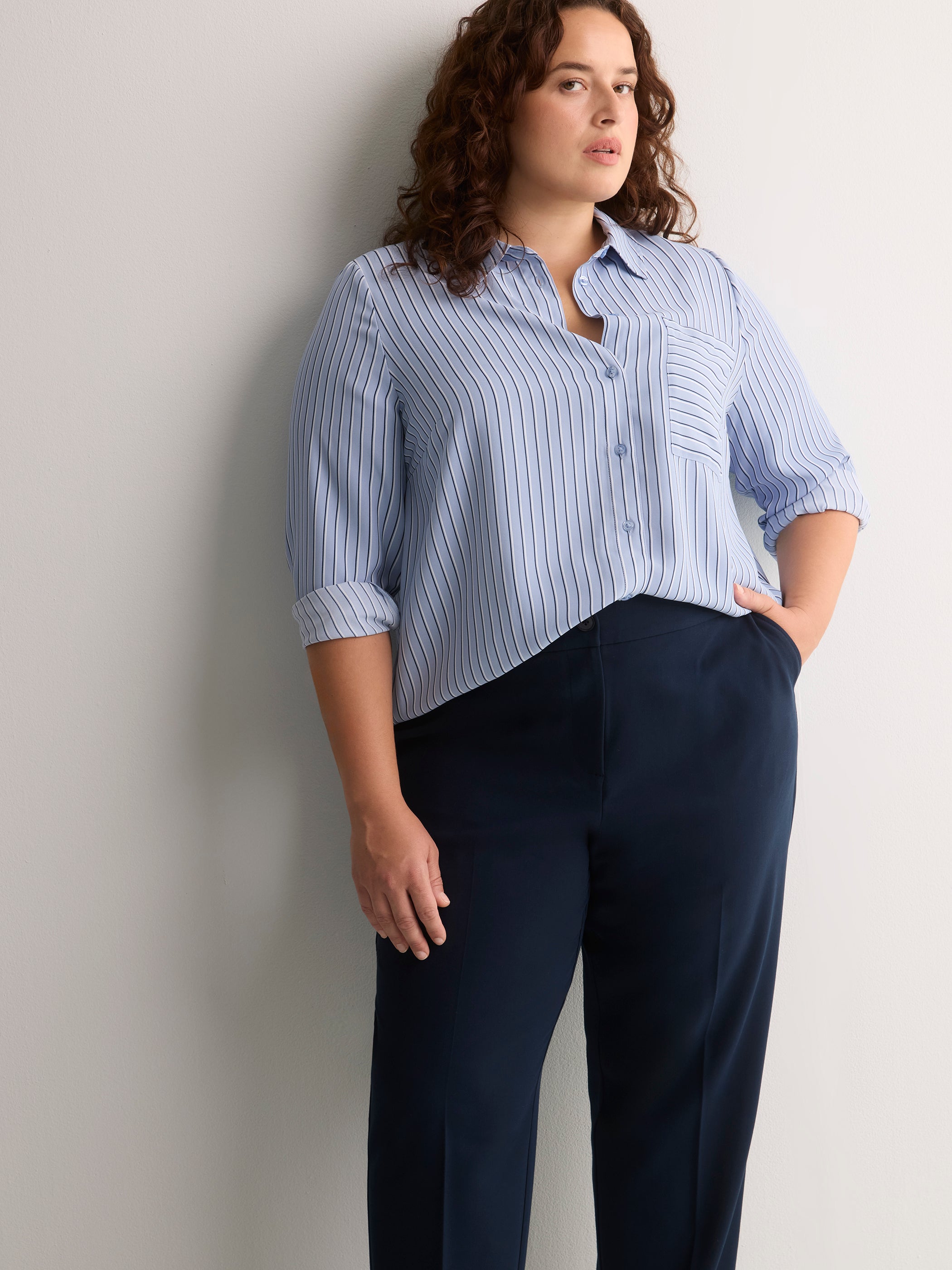 Navy Curvy Straight-Leg Savvy II Pant