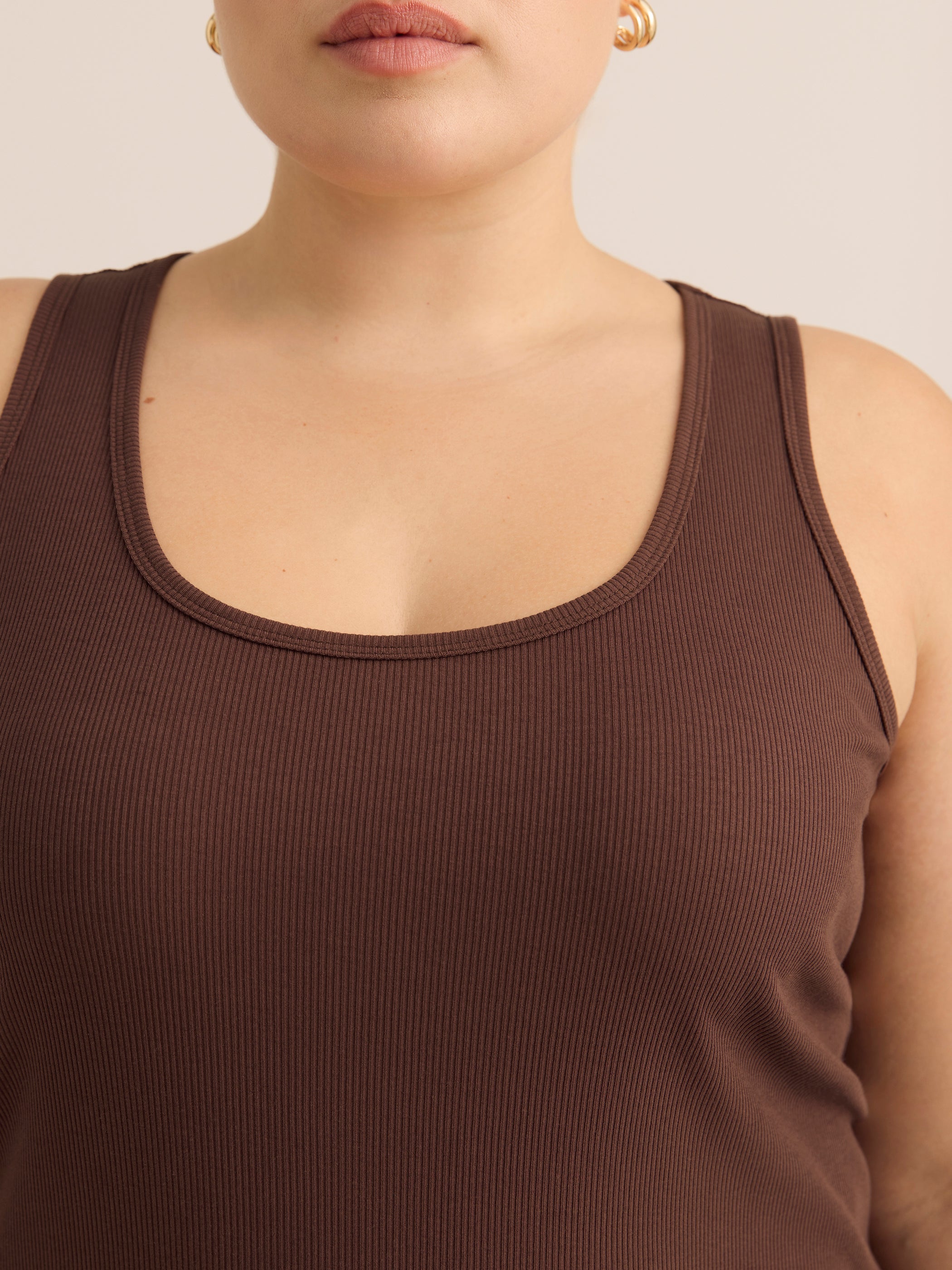 Scoop-Neck Ribbed Knit Fitted Tank Top
