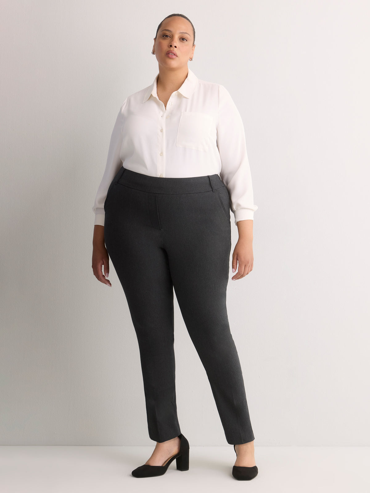 Responsible, Petite, Grey Skinny-Leg Savvy Pants