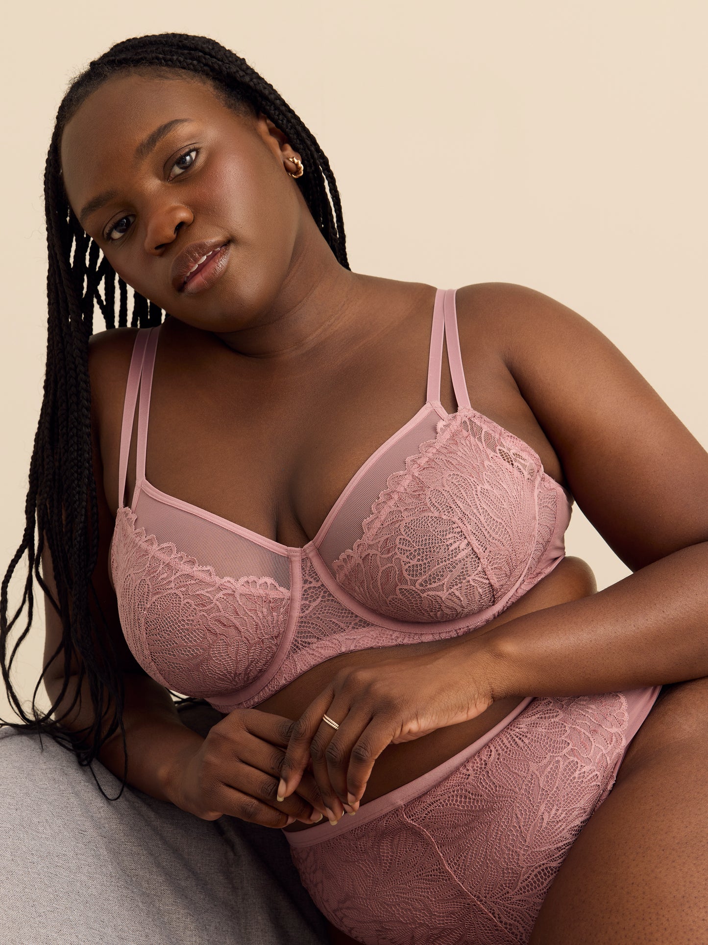 Unlined Underwire Double-Layer Lace Bra - Déesse Collection