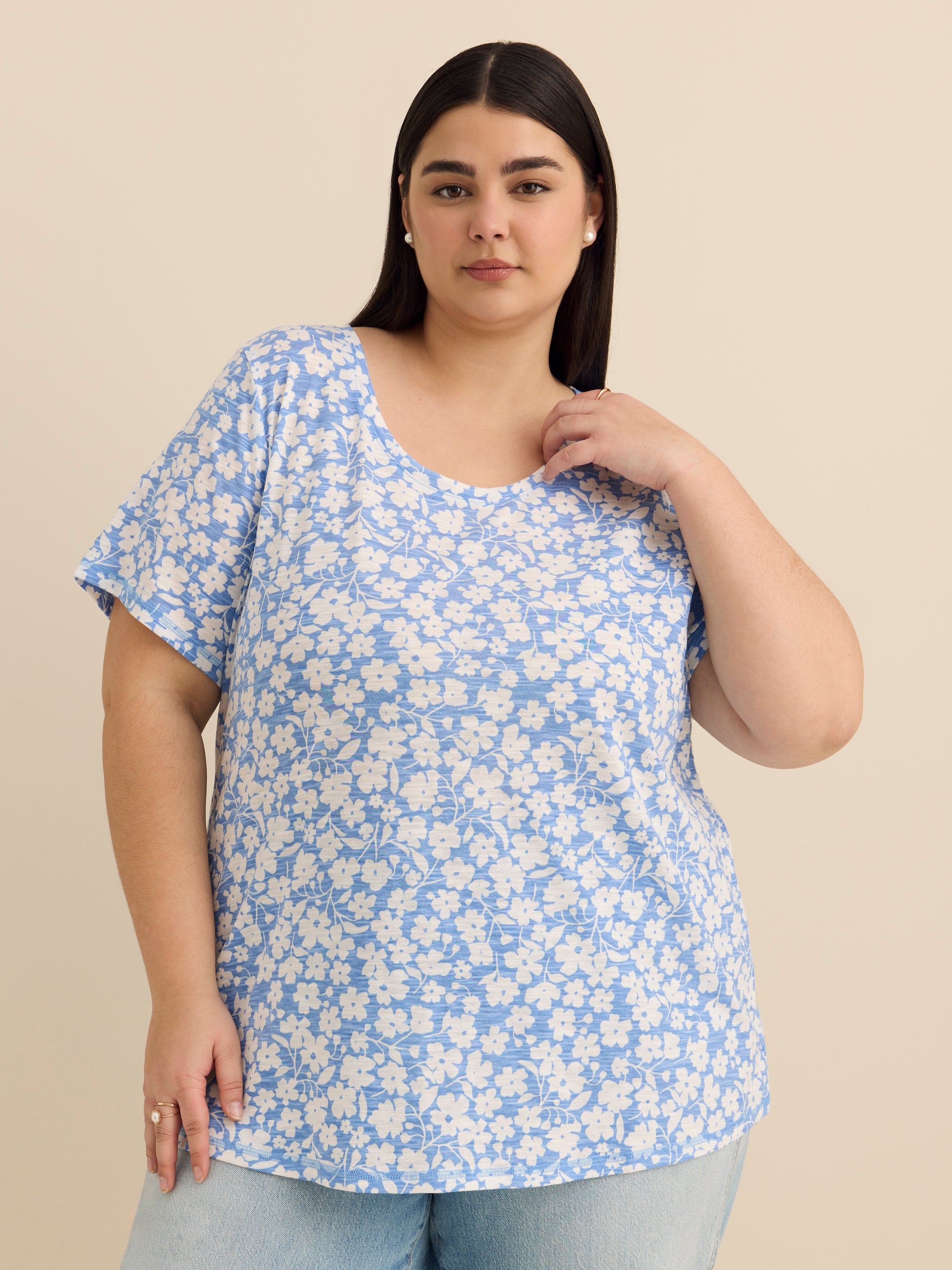 T-shirt coupe galbée à col rond 