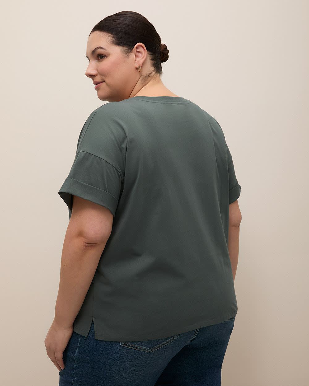 Boxy Short-Sleeve Cotton T-Shirt - PENN. Essentials