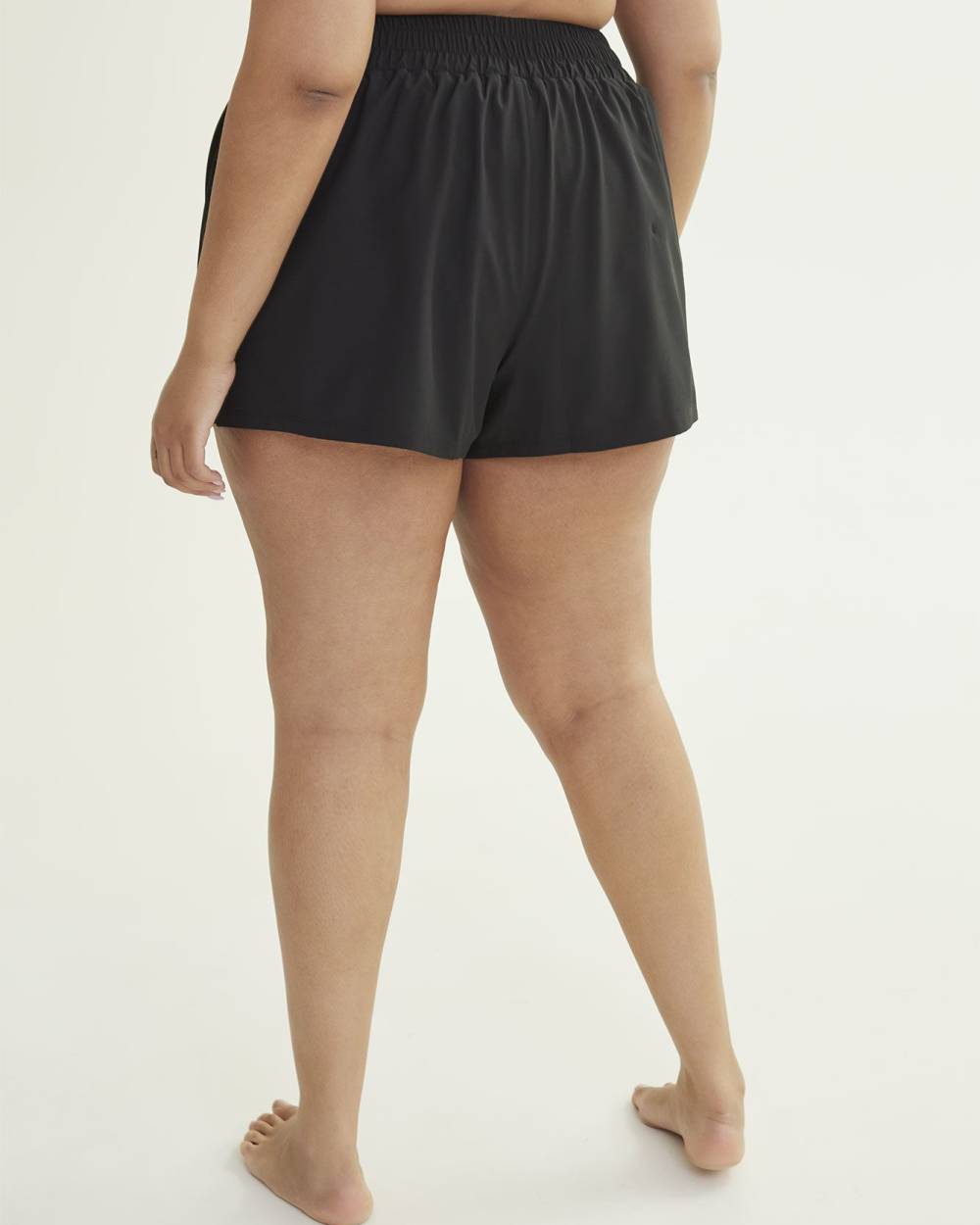 Maillot short classique extensible, tissu responsable