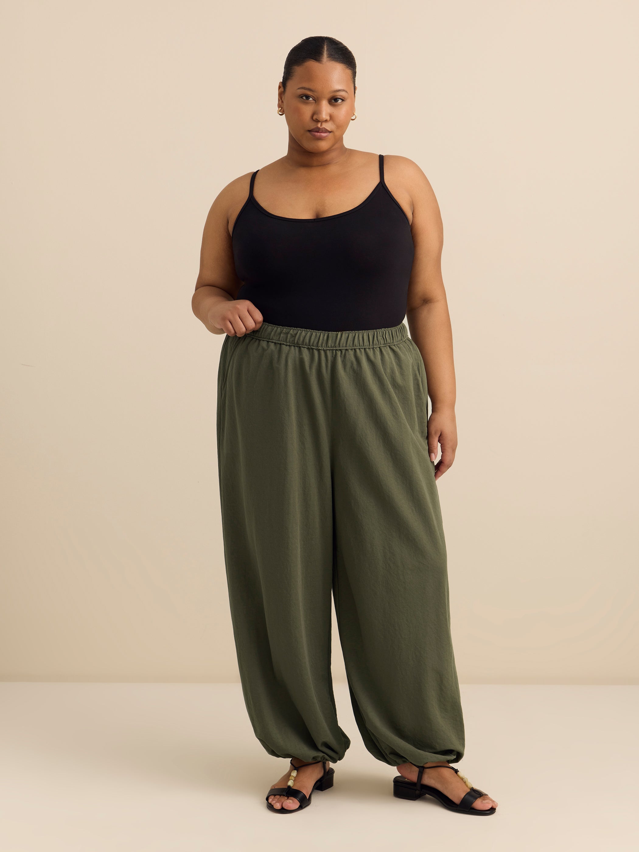 Knit Pull-On Balloon Pant