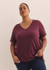 Boyfriend-Fit V-Neck T-Shirt - PENN. Essentials