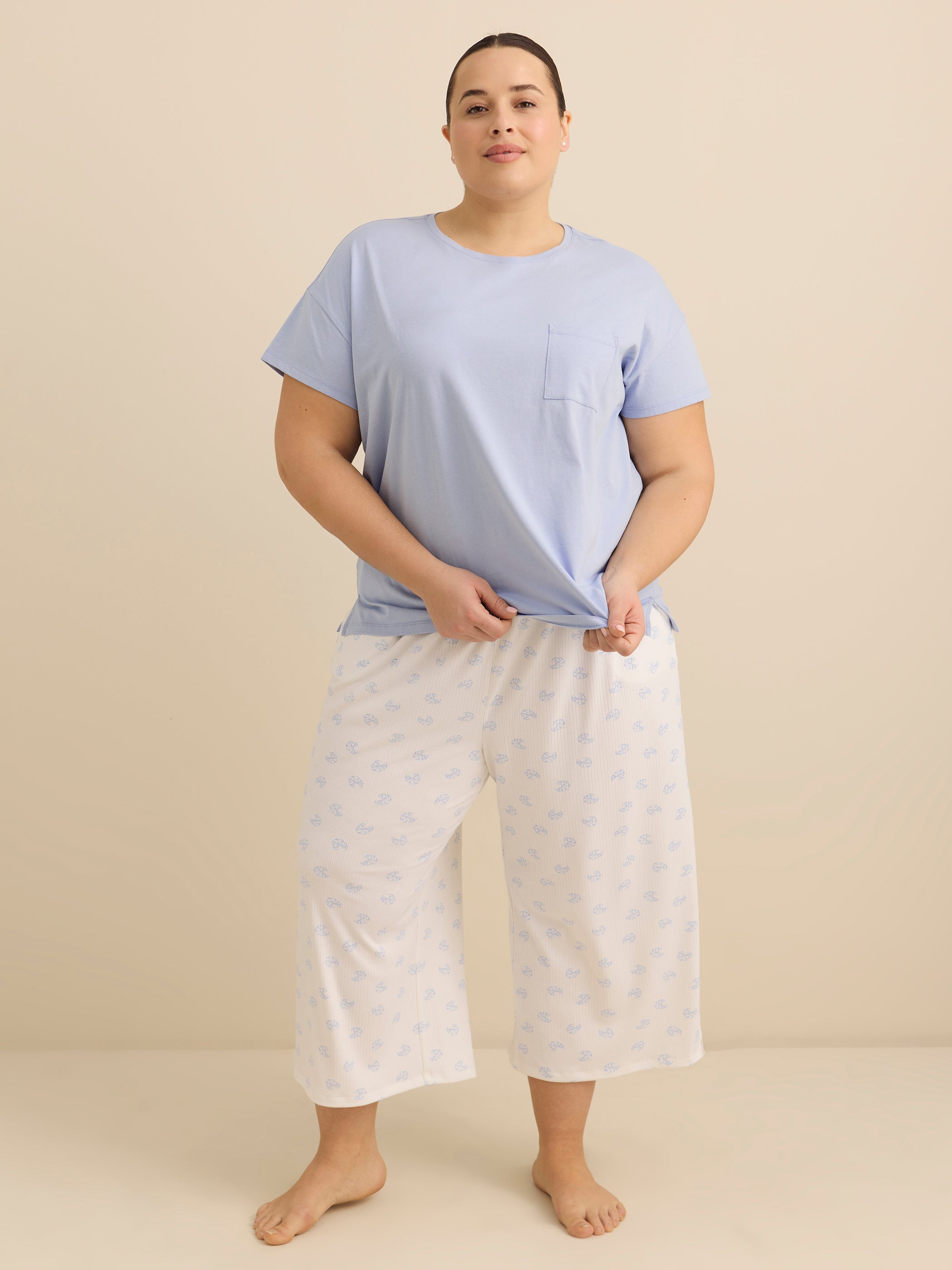 White Mini Croissant Flowy Rib Knit Capri Pyjama Pant - ti Voglio