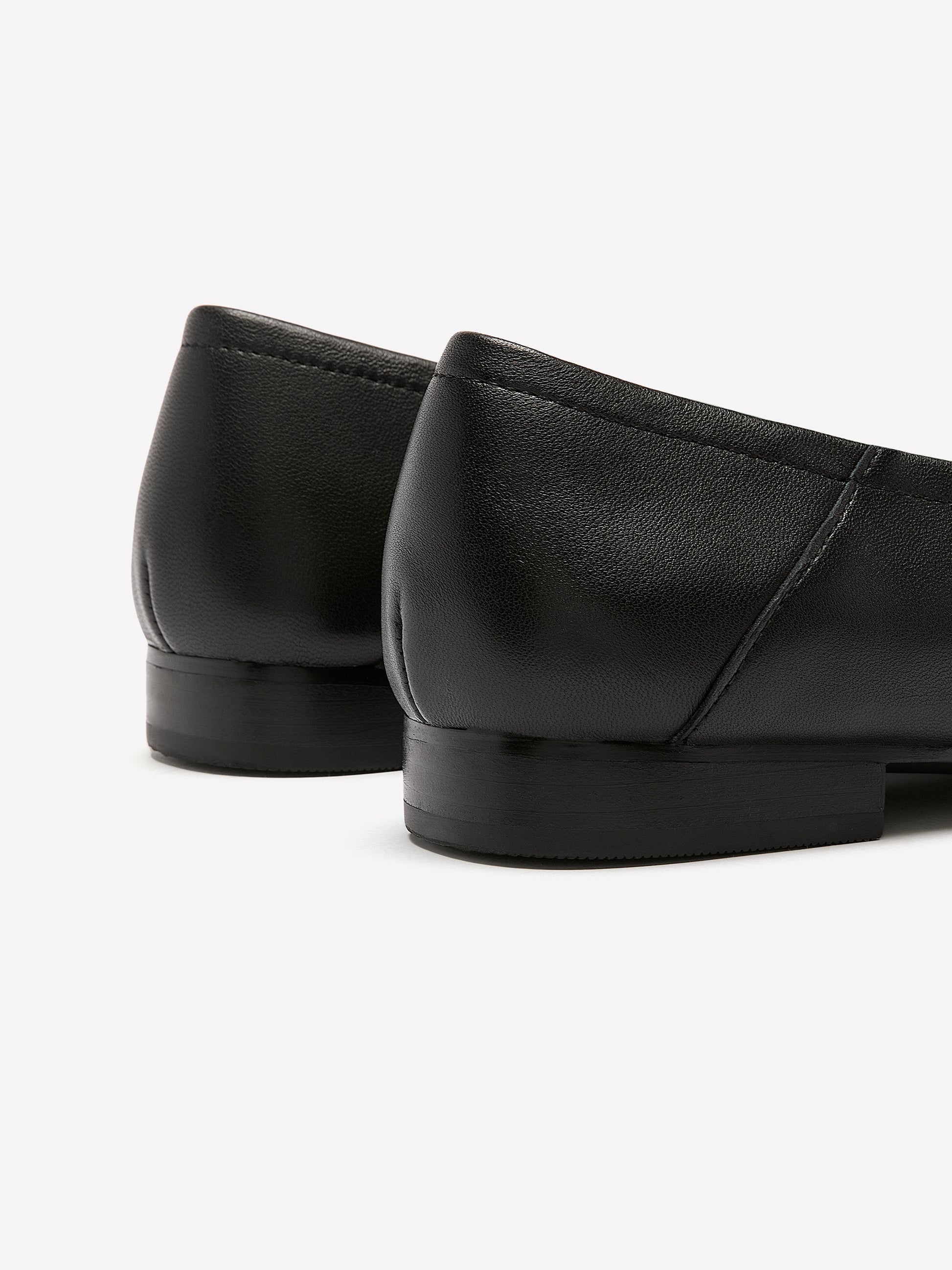 Extra Wide Width, Black Leather Loafer