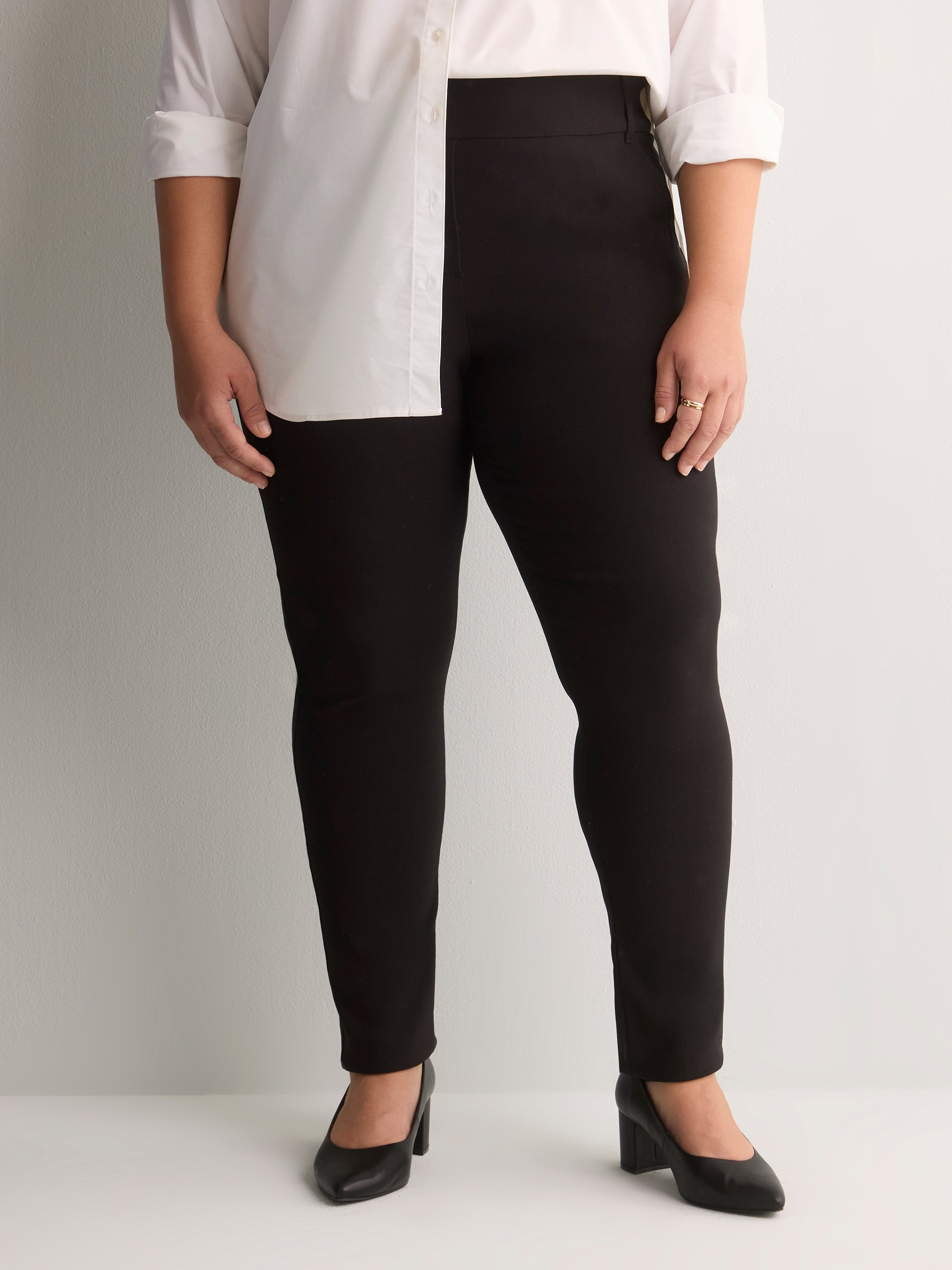 Responsible, Savvy Fit Skinny-Leg Pant - PENN. Essentials