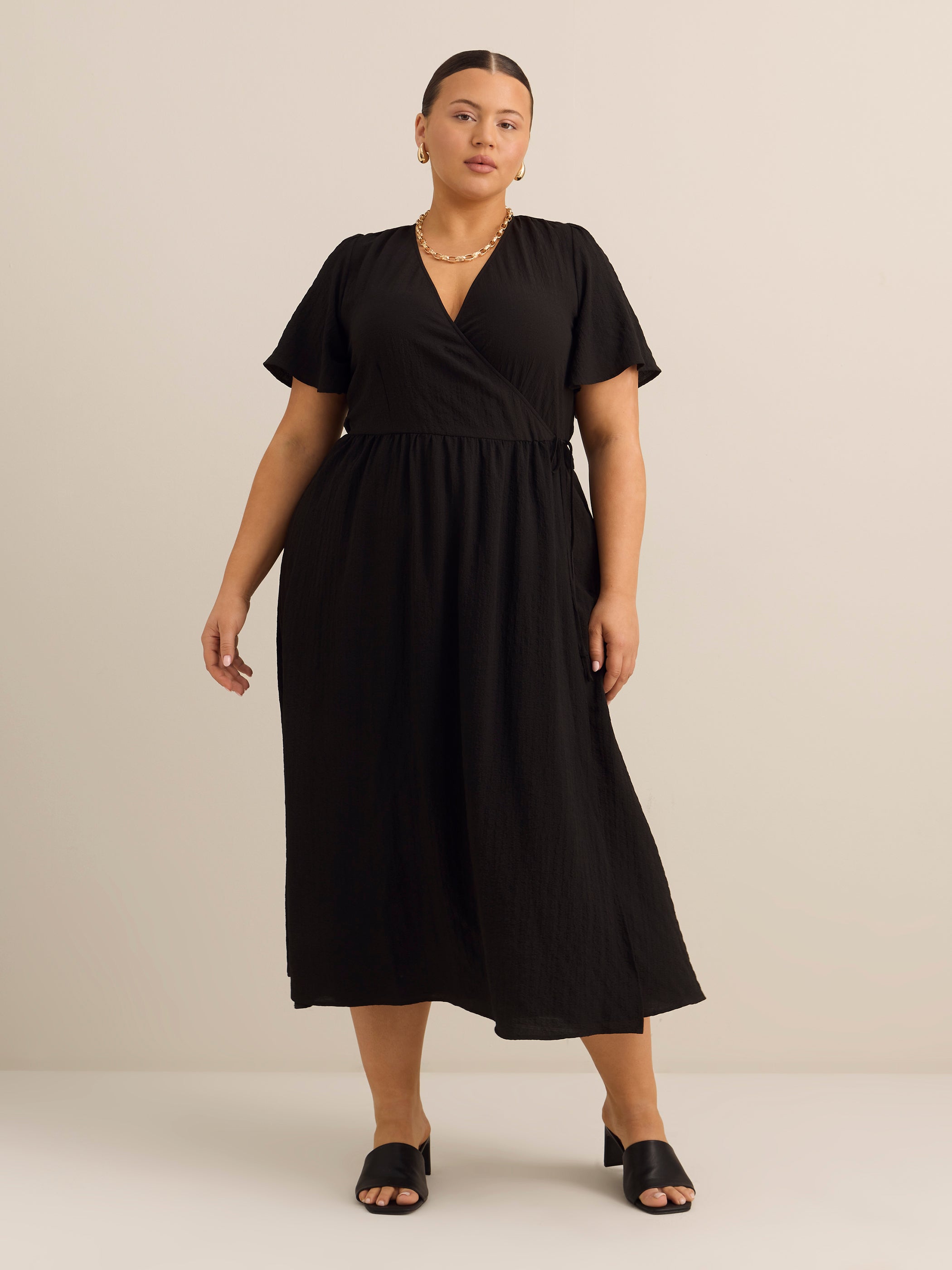 Robe cache-coeur noire midi - Addition Elle
