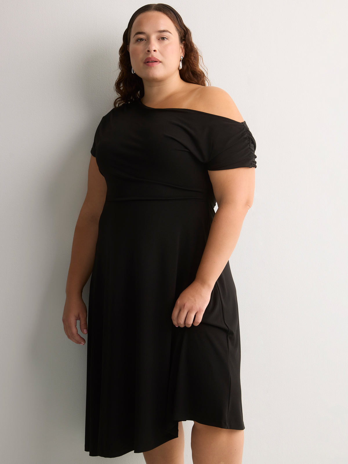 Asymmetrical Off-Shoulder Midi Dress - Addition Elle