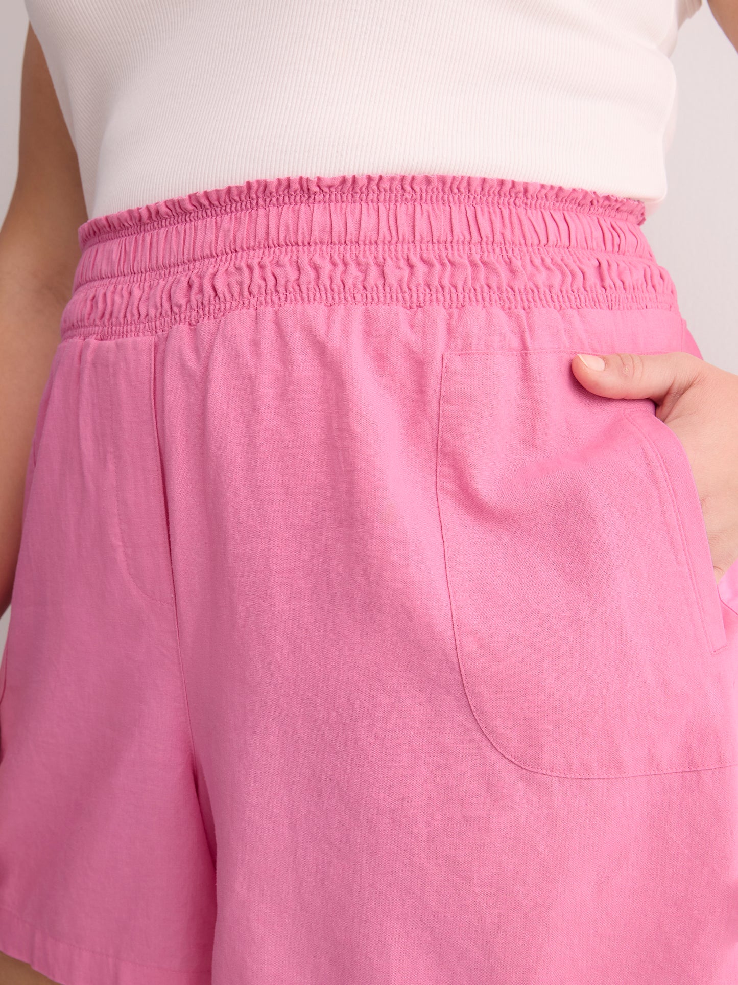 Linen Blend Pull-On Short