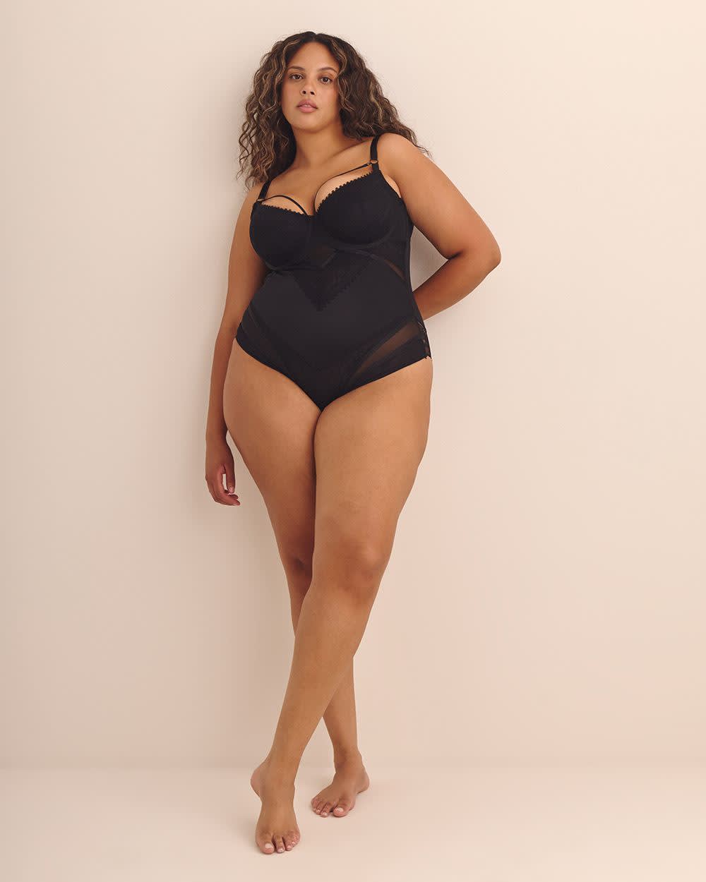 Maillot de corps noir sexy en dentelle, avec armatures - Déesse Collection