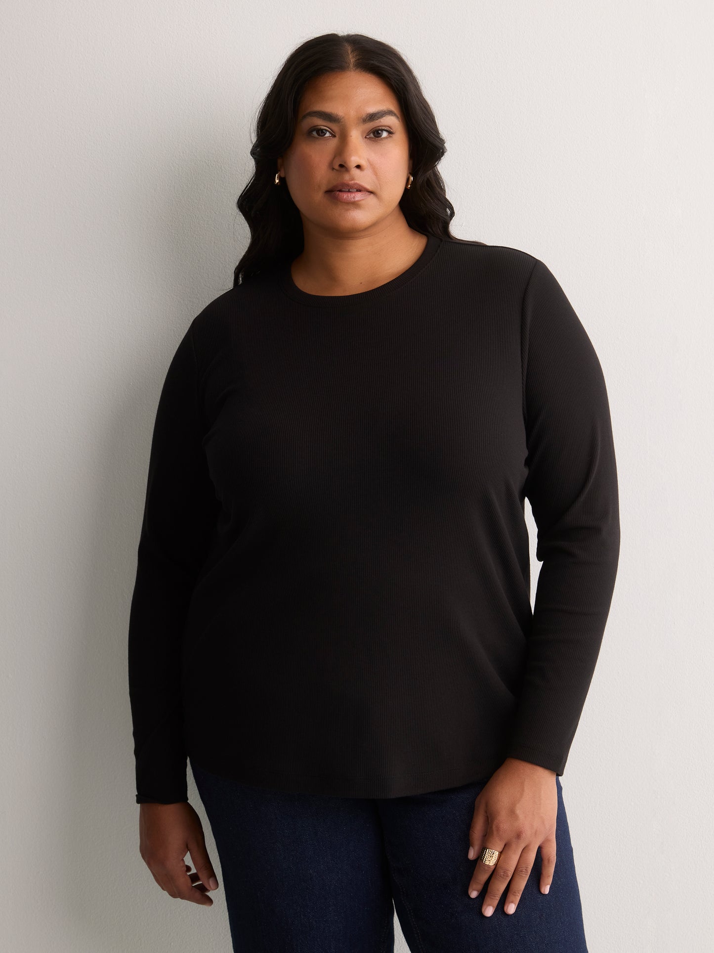 Boyfriend-Fit Long-Sleeve Rib Knit Tee
