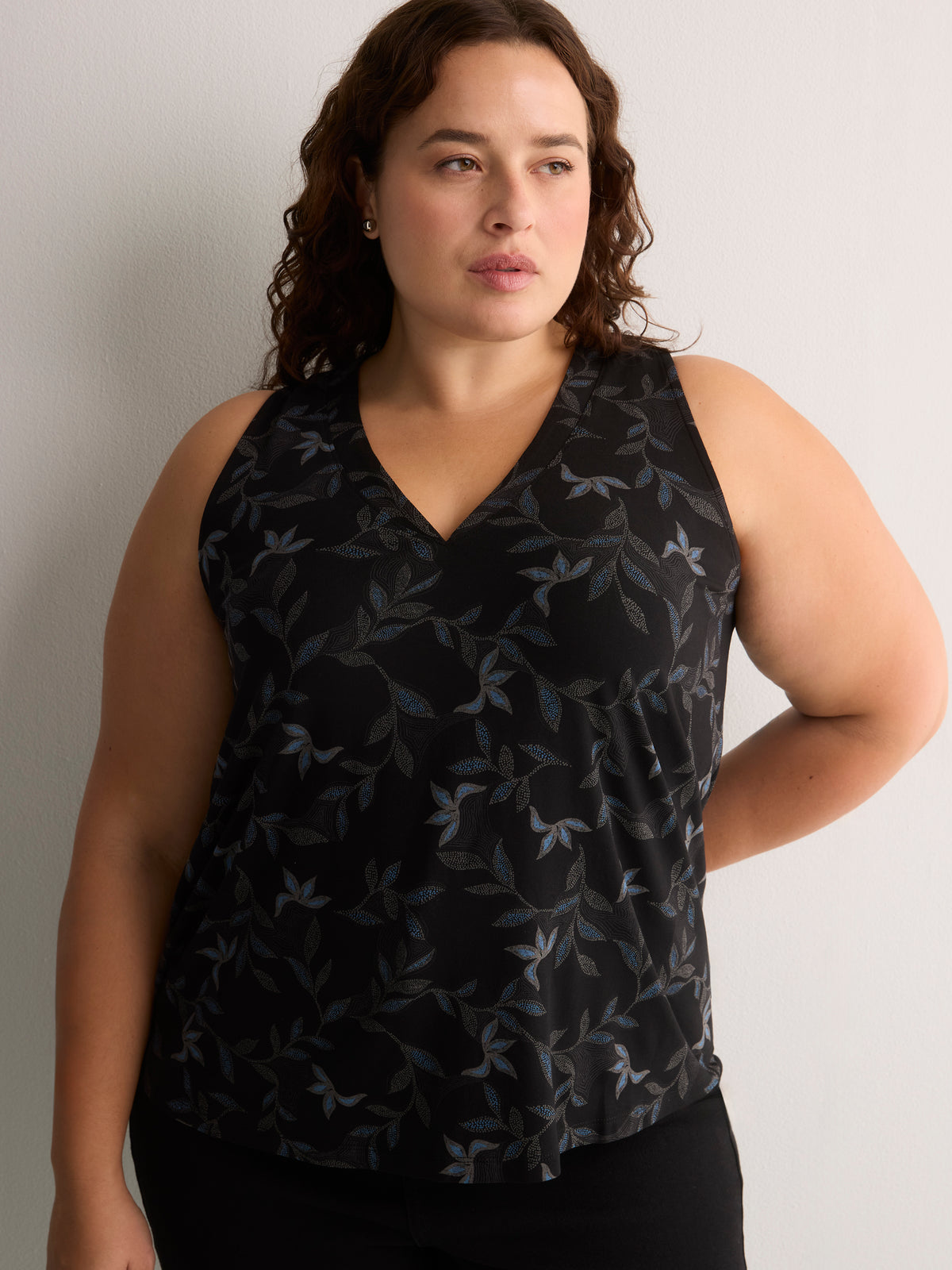 Responsible, Black Leaf-Print V-Neck Sleeveless Swing Top